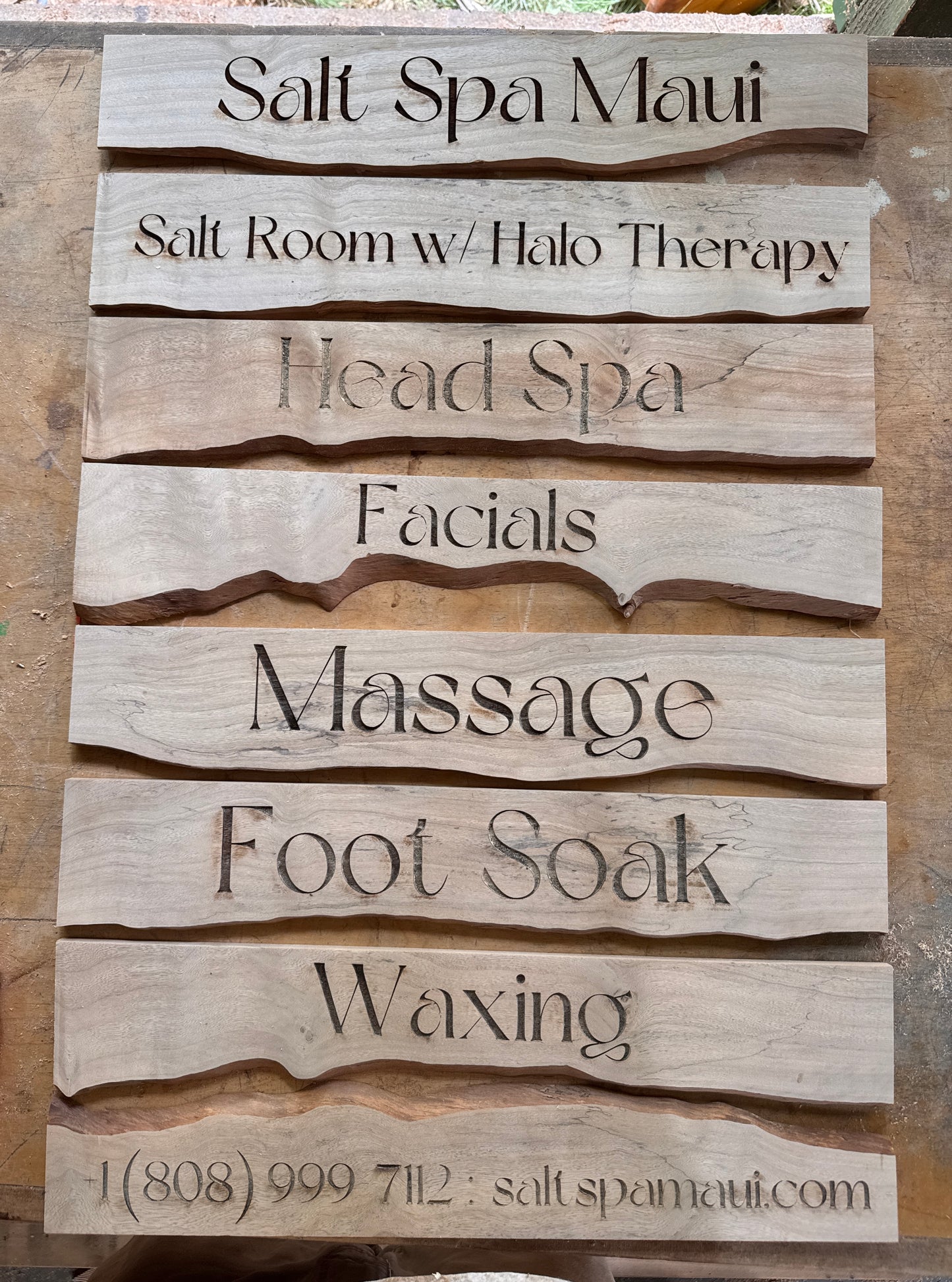 Salt Spa Maui 8-Piece Sign