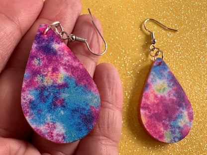 Acrylic Pour Earrings: Laser Cut Acrylic Rainbows, Colorful, Paint Splatter, Psychedelic, Magic, Pride, Art, Paint, Gifts for Her/Him/Them
