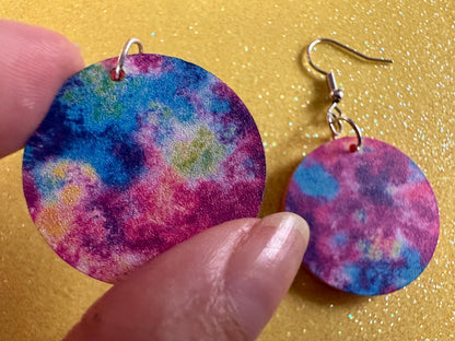 Acrylic Pour Earrings: Laser Cut Acrylic Rainbows, Colorful, Paint Splatter, Psychedelic, Magic, Pride, Art, Paint, Gifts for Her/Him/Them