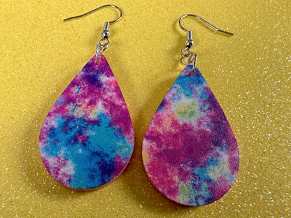 Acrylic Pour Earrings: Laser Cut Acrylic Rainbows, Colorful, Paint Splatter, Psychedelic, Magic, Pride, Art, Paint, Gifts for Her/Him/Them