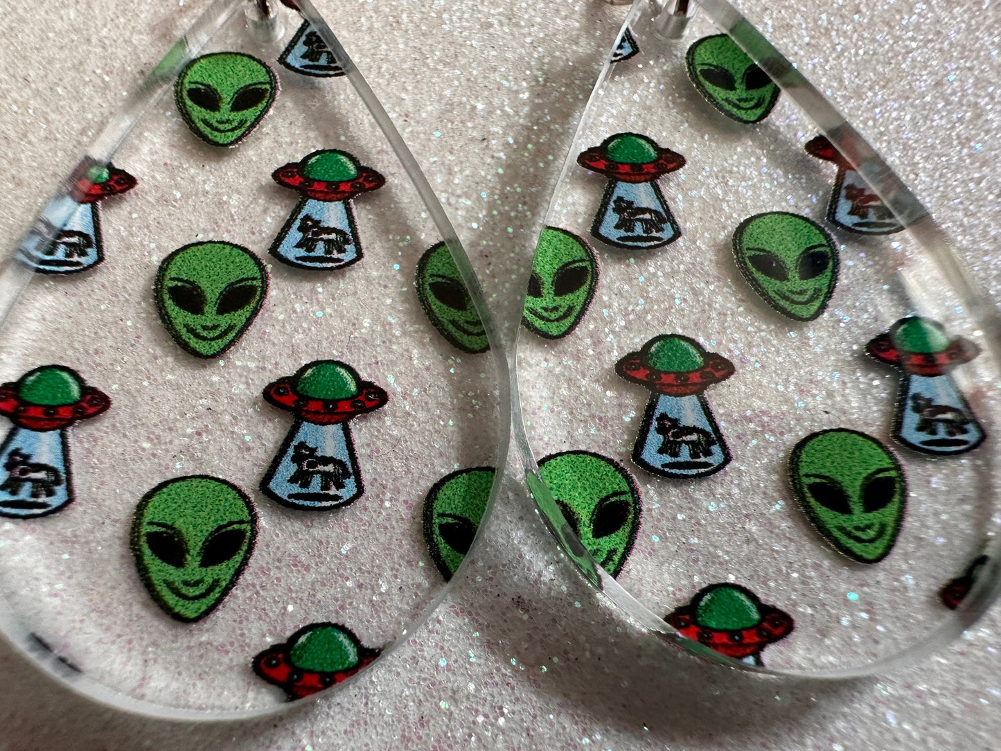 Alien Earrings: Laser Cut Acrylic Aliens, Cow Abduction, Area 51, Aliens, Extraterrestrial, Astronomy, Gag Gift, Best Gifts for Her/Him/Them