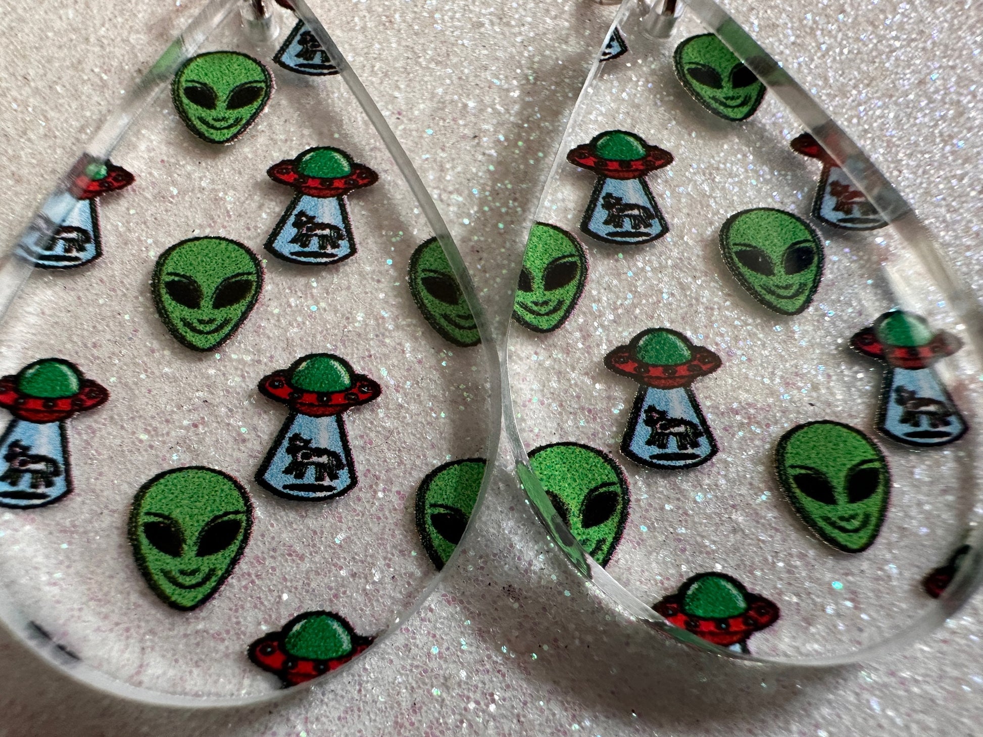 Alien Earrings: Laser Cut Acrylic Aliens, Cow Abduction, Area 51, Aliens, Extraterrestrial, Astronomy, Gag Gift, Best Gifts for Her/Him/Them