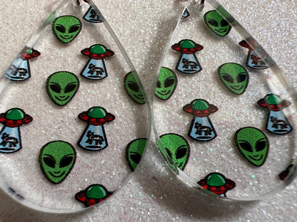 Alien Earrings: Laser Cut Acrylic Aliens, Cow Abduction, Area 51, Aliens, Extraterrestrial, Astronomy, Gag Gift, Best Gifts for Her/Him/Them