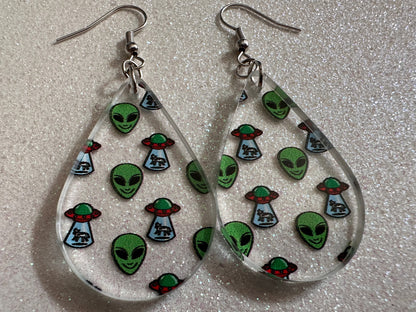 Alien Earrings: Laser Cut Acrylic Aliens, Cow Abduction, Area 51, Aliens, Extraterrestrial, Astronomy, Gag Gift, Best Gifts for Her/Him/Them