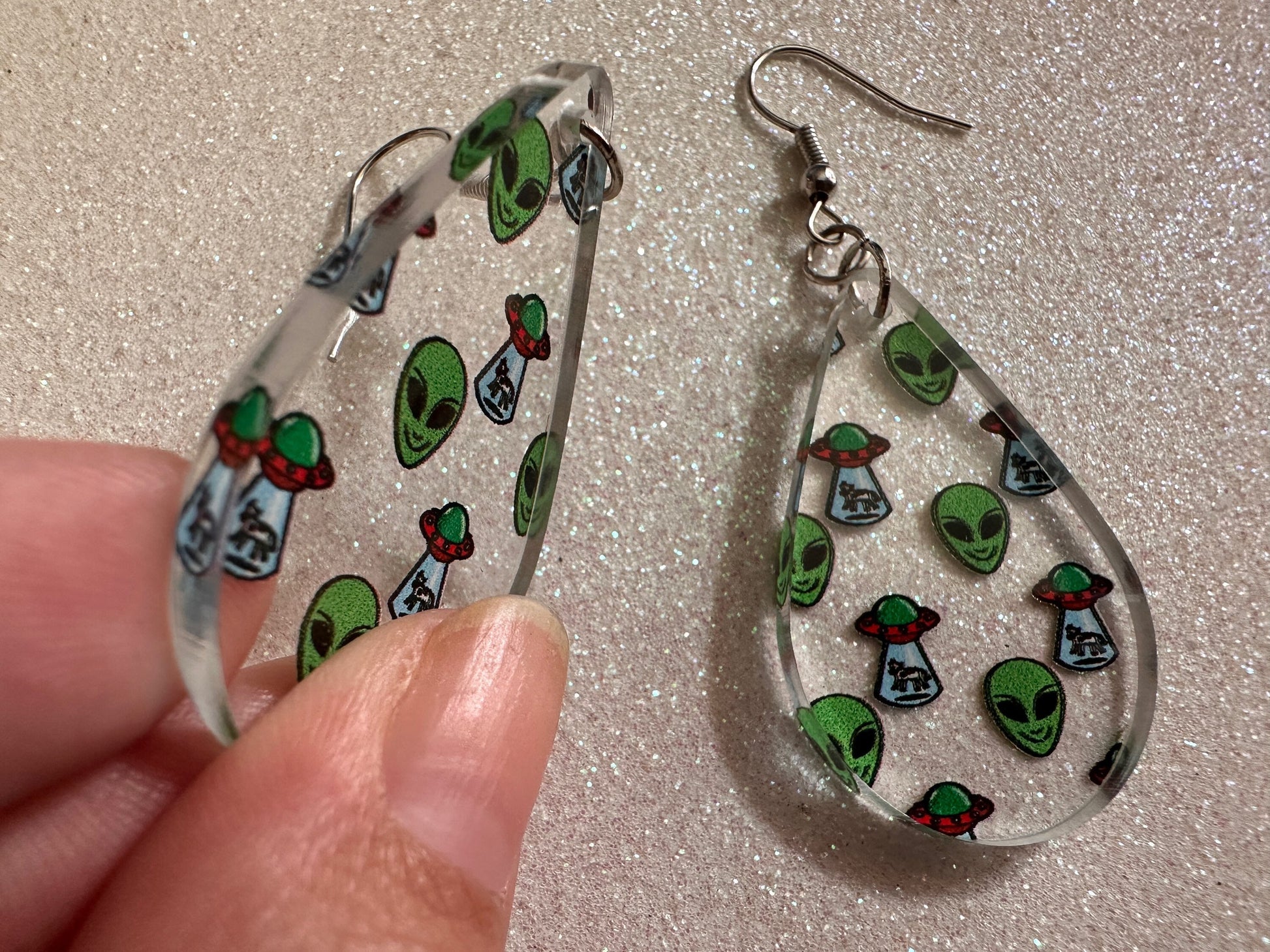 Alien Earrings: Laser Cut Acrylic Aliens, Cow Abduction, Area 51, Aliens, Extraterrestrial, Astronomy, Gag Gift, Best Gifts for Her/Him/Them