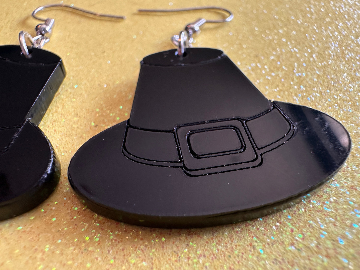 Black Engraved Pilgrim Hat Earrings: Laser Cut Acrylic Thanksgiving Earrings, Holiday, Pilgrims, Give Thanks, Gifts for Her/Him/Them