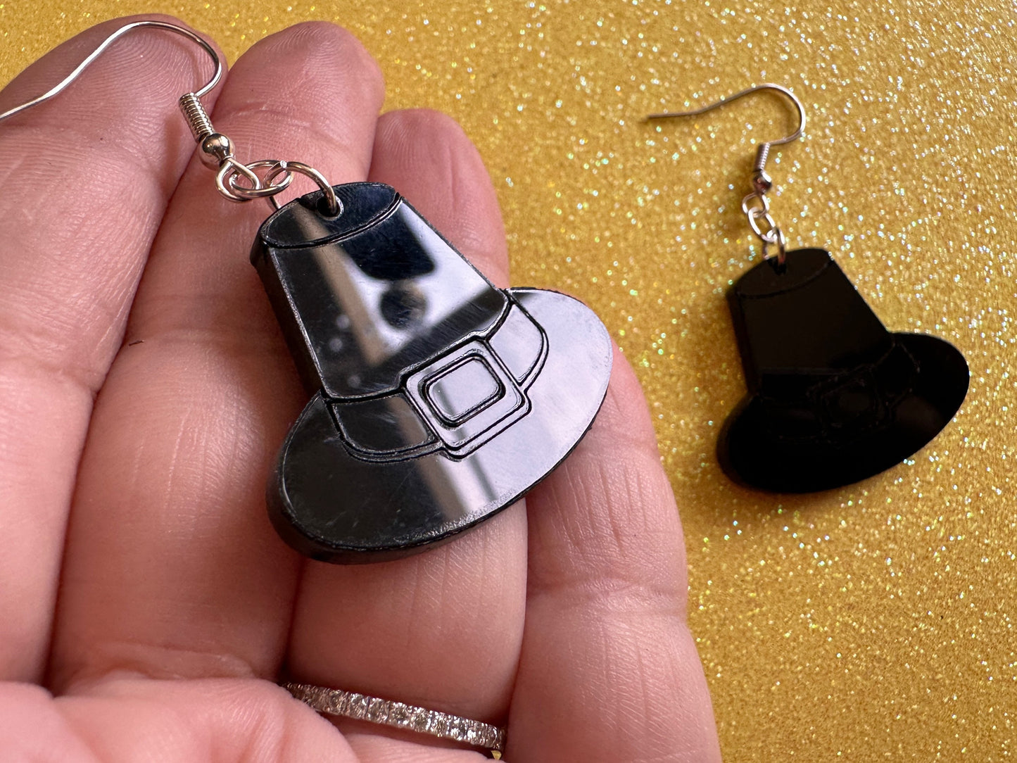 Black Engraved Pilgrim Hat Earrings: Laser Cut Acrylic Thanksgiving Earrings, Holiday, Pilgrims, Give Thanks, Gifts for Her/Him/Them