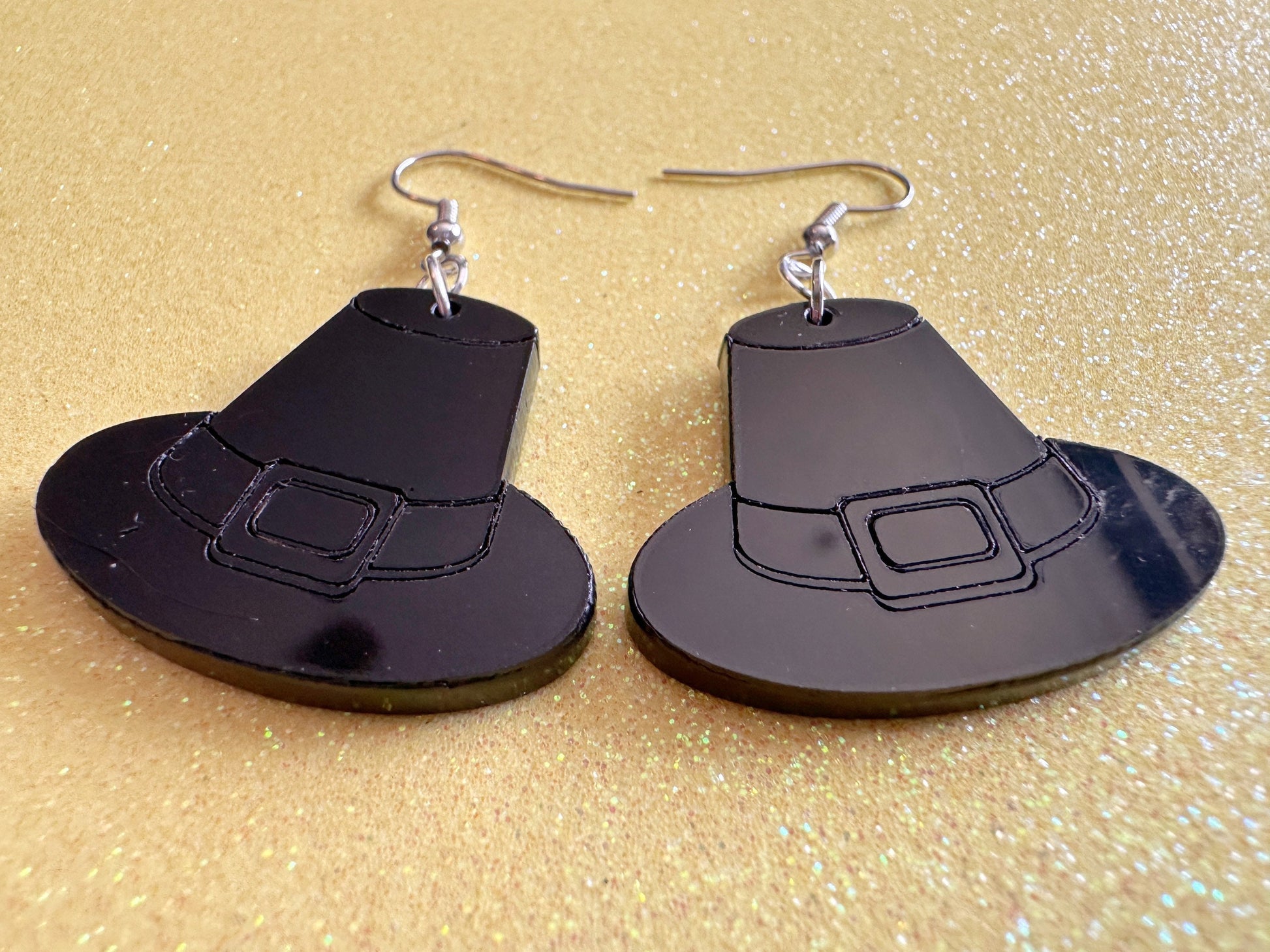 Black Engraved Pilgrim Hat Earrings: Laser Cut Acrylic Thanksgiving Earrings, Holiday, Pilgrims, Give Thanks, Gifts for Her/Him/Them