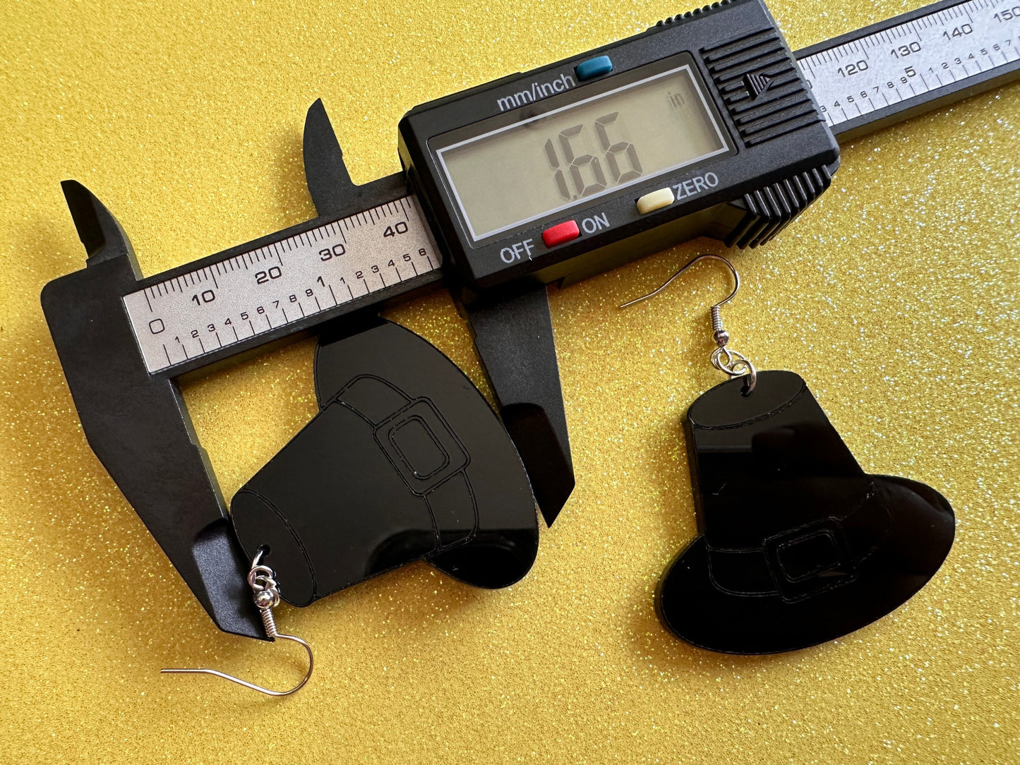 Black Engraved Pilgrim Hat Earrings: Laser Cut Acrylic Thanksgiving Earrings, Holiday, Pilgrims, Give Thanks, Gifts for Her/Him/Them
