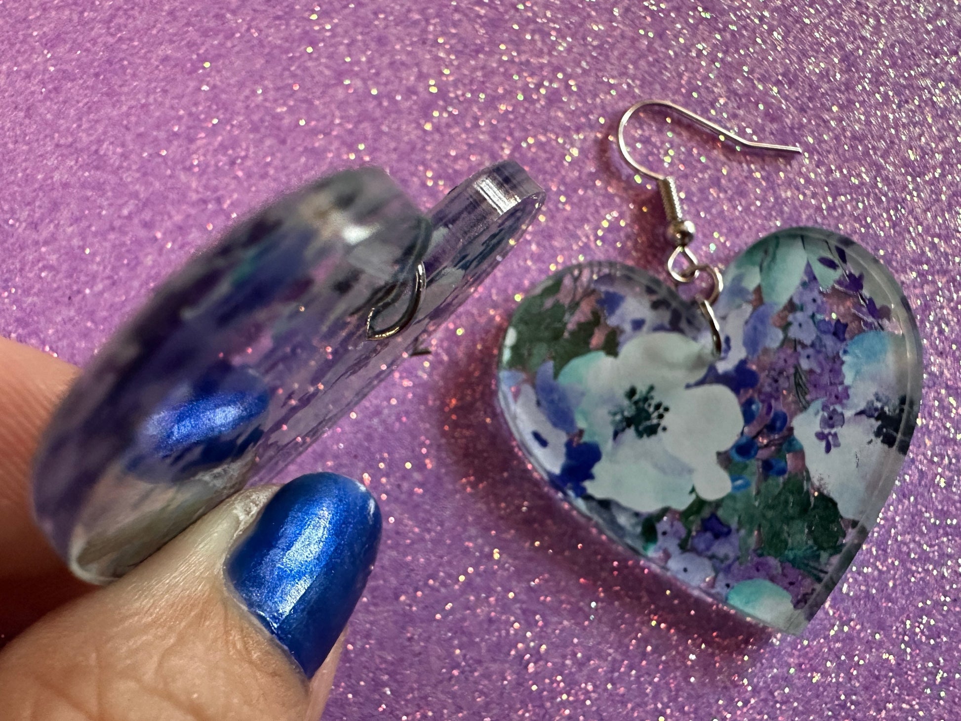 Blue & White Flower Earrings: Laser Cut Acrylic Flowers, Floral, Flowers, Plants, Bouquet, Summer Vibes, Best Gifts for Her/Him/Them