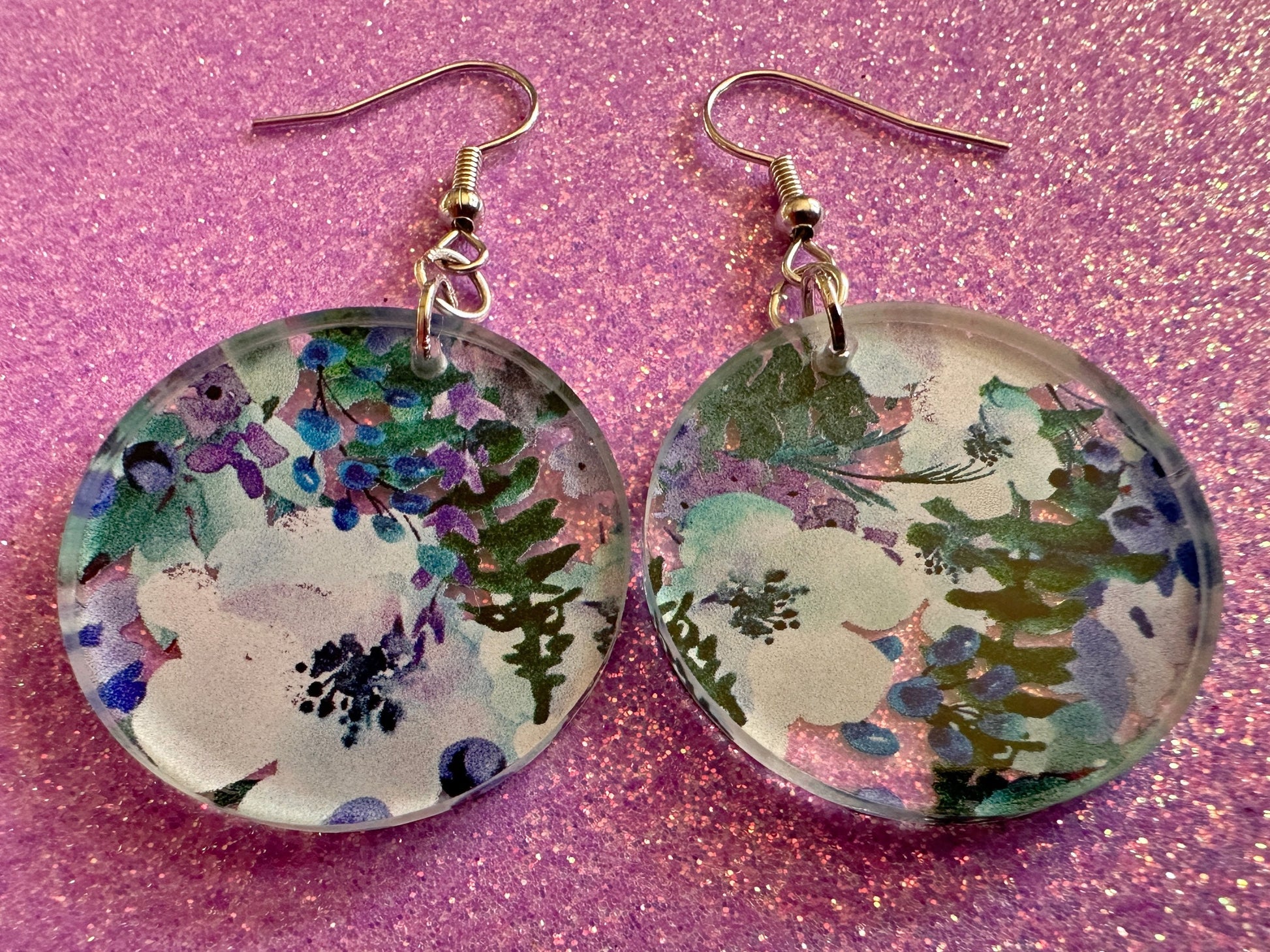 Blue & White Flower Earrings: Laser Cut Acrylic Flowers, Floral, Flowers, Plants, Bouquet, Summer Vibes, Best Gifts for Her/Him/Them