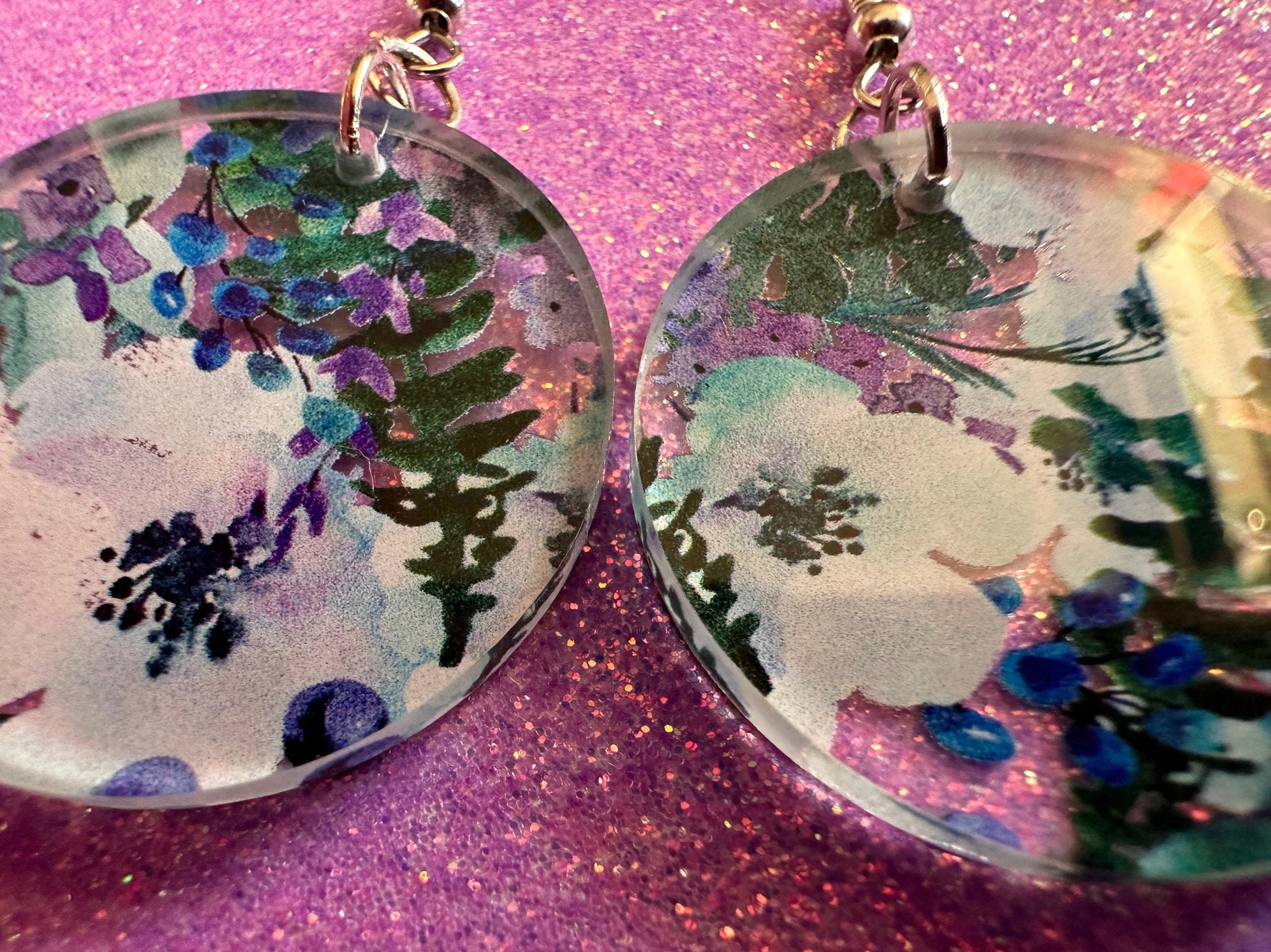 Blue & White Flower Earrings: Laser Cut Acrylic Flowers, Floral, Flowers, Plants, Bouquet, Summer Vibes, Best Gifts for Her/Him/Them