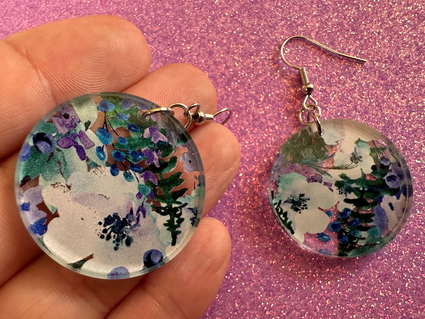 Blue & White Flower Earrings: Laser Cut Acrylic Flowers, Floral, Flowers, Plants, Bouquet, Summer Vibes, Best Gifts for Her/Him/Them
