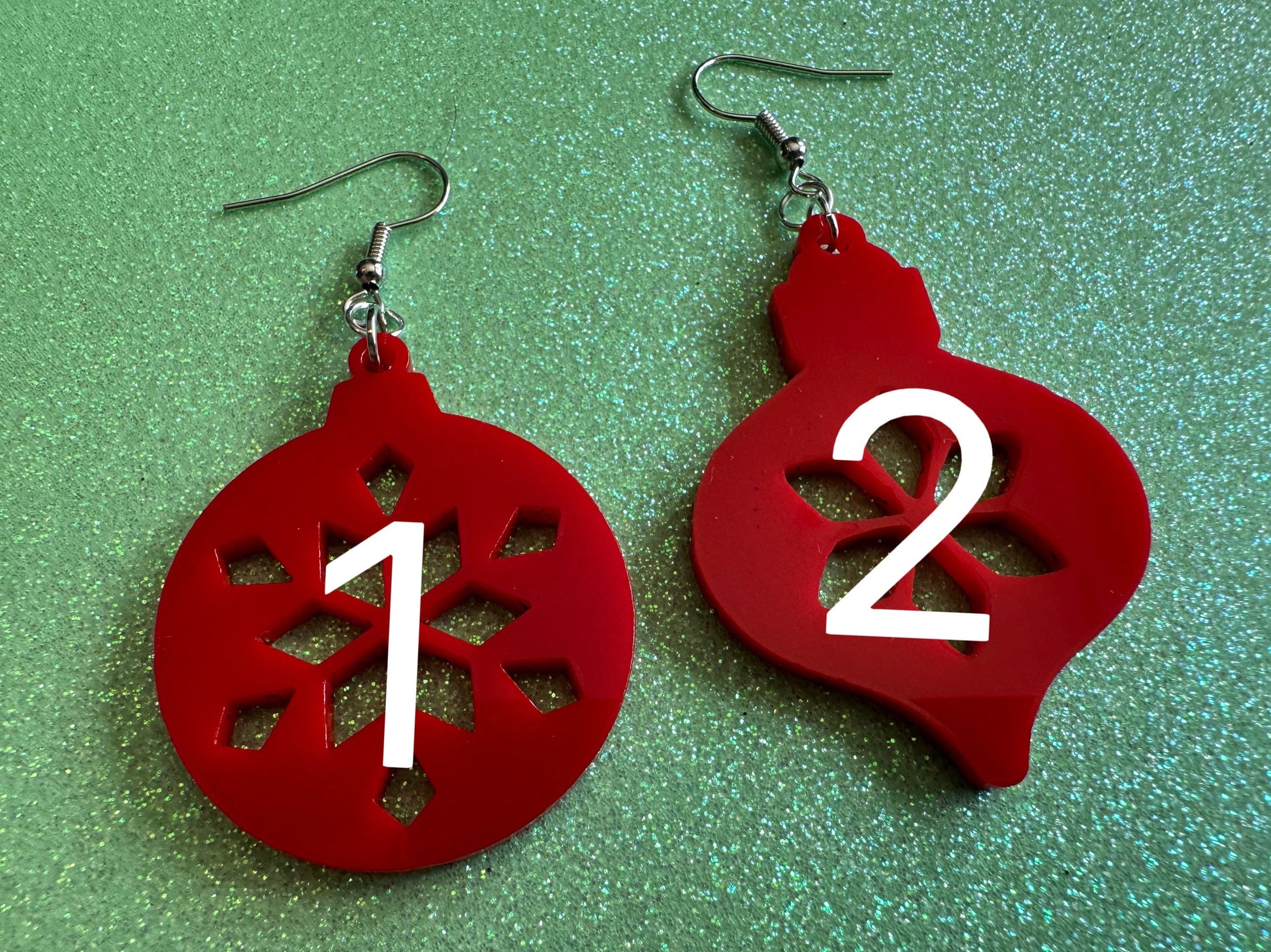 Christmas Ornament Earrings: Christmas Baubles, Festive, Holiday, X-mas Ornaments, Novelty Costume Jewelry, Best Gifts for Her/Him/Them