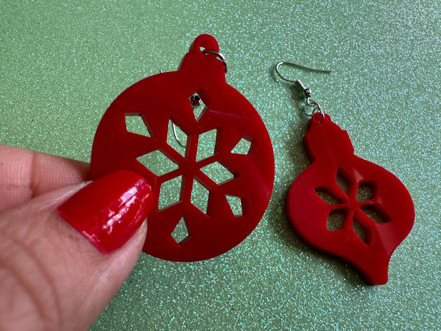 Christmas Ornament Earrings: Christmas Baubles, Festive, Holiday, X-mas Ornaments, Novelty Costume Jewelry, Best Gifts for Her/Him/Them