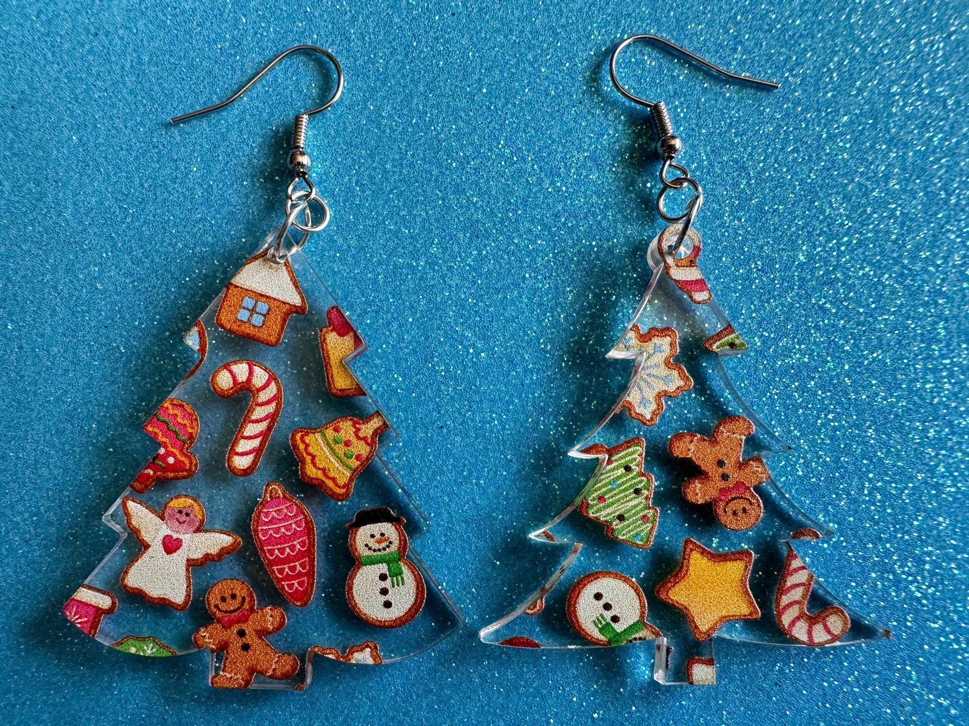 Christmas Tree Earrings: Laser Cut Acrylic Christmas Trees with Fairy Lights, Christmas Lights, Xmas, Winter, Best Gifts for Her/Him/Them