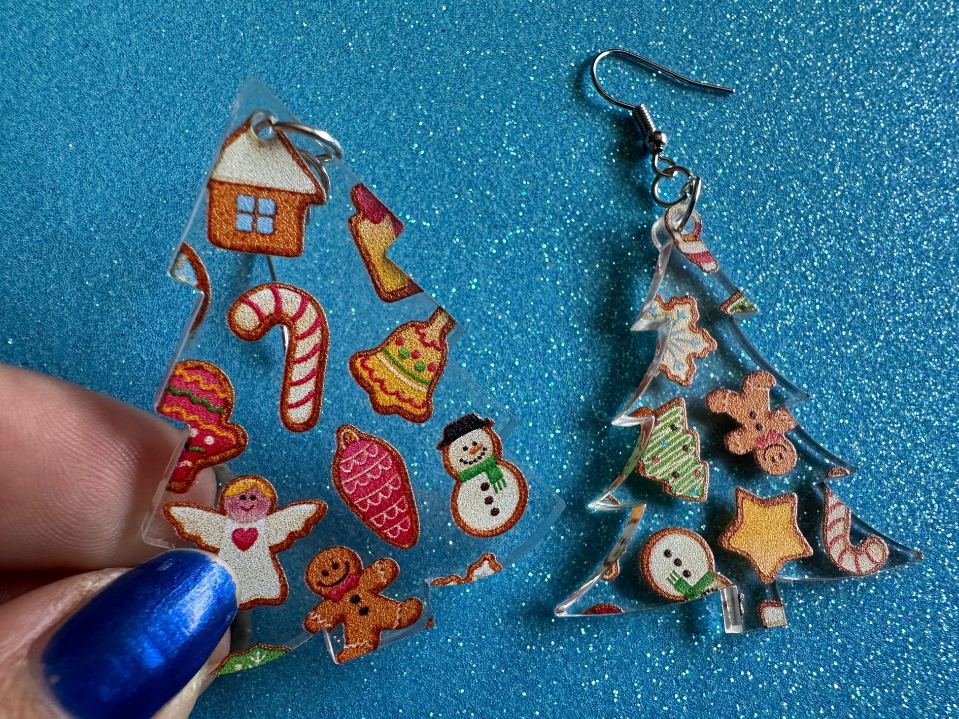 Christmas Tree Earrings: Laser Cut Acrylic Christmas Trees with Fairy Lights, Christmas Lights, Xmas, Winter, Best Gifts for Her/Him/Them