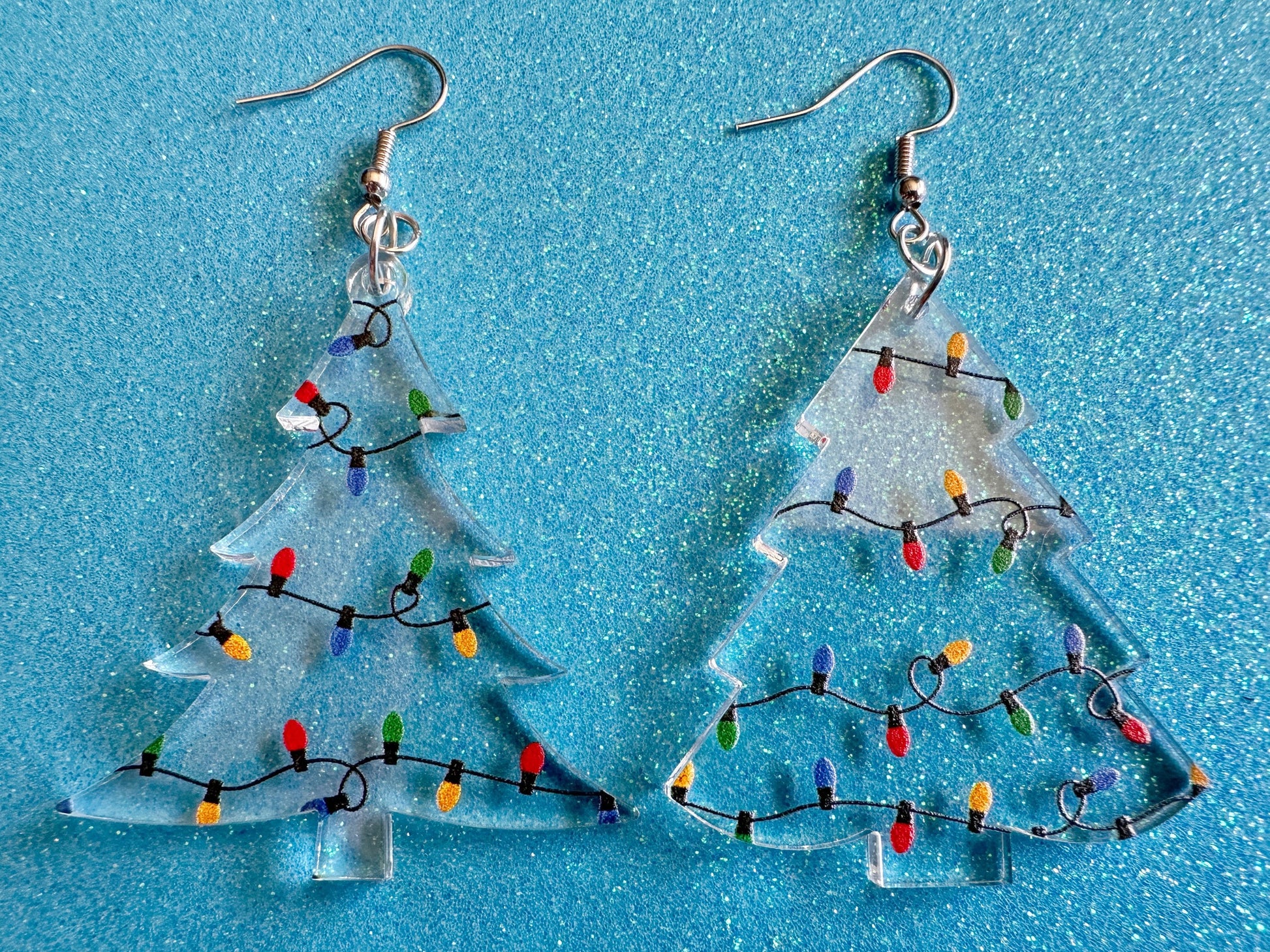 Christmas Tree Earrings: Laser Cut Acrylic Christmas Trees with Fairy Lights, Christmas Lights, Xmas, X-mas, Winter, Gifts for Her/Him/Them