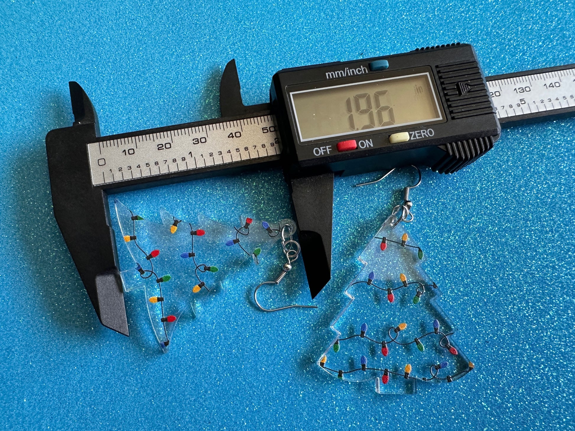 Christmas Tree Earrings: Laser Cut Acrylic Christmas Trees with Fairy Lights, Christmas Lights, Xmas, X-mas, Winter, Gifts for Her/Him/Them