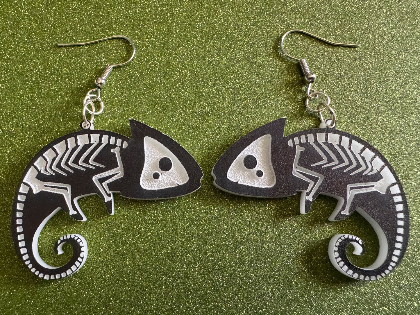 Dainty Halloween Gecko Earrings: Laser Cut Acrylic Geckos, Lizard Amphibian Skeleton, Novelty Jewelry, Gag Gift, Best Gifts for Her/Him/Them