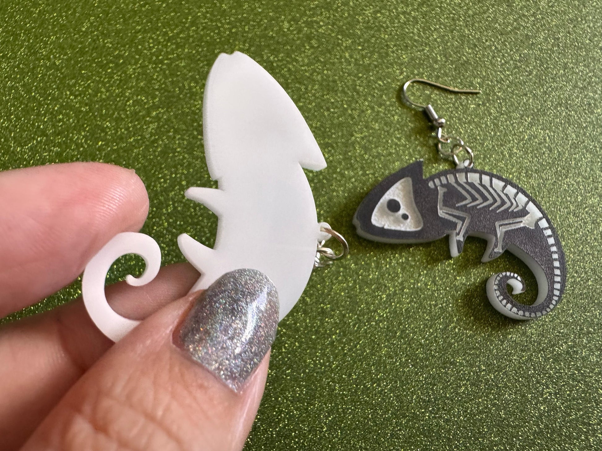 Dainty Halloween Gecko Earrings: Laser Cut Acrylic Geckos, Lizard Amphibian Skeleton, Novelty Jewelry, Gag Gift, Best Gifts for Her/Him/Them