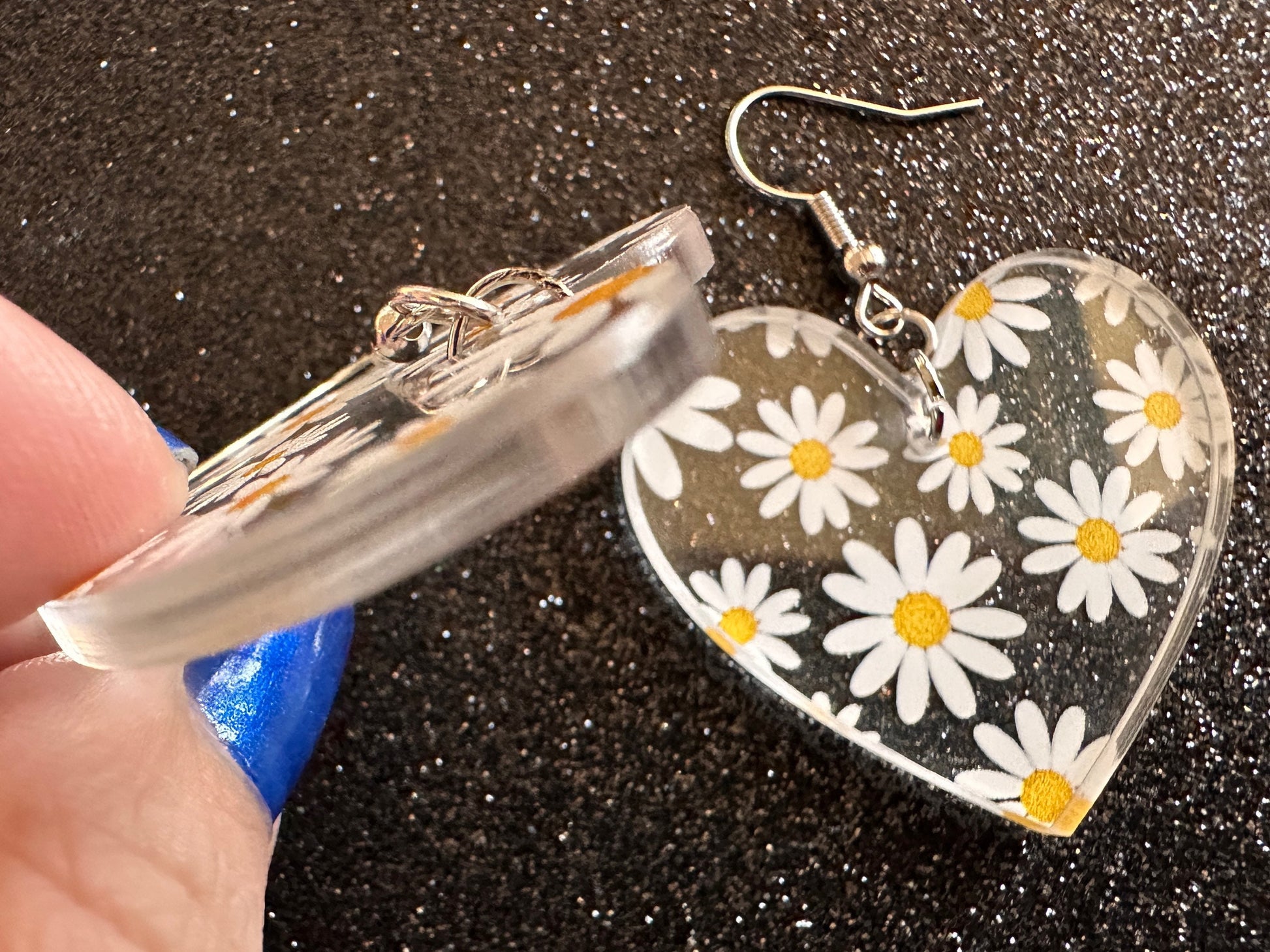 Daisy Earrings: Laser Cut Acrylic Flowers, Floral, Flowers, White Flowers, Bouquet, Plants, Summer, Valentines, Best Gifts for Her/Him/Them