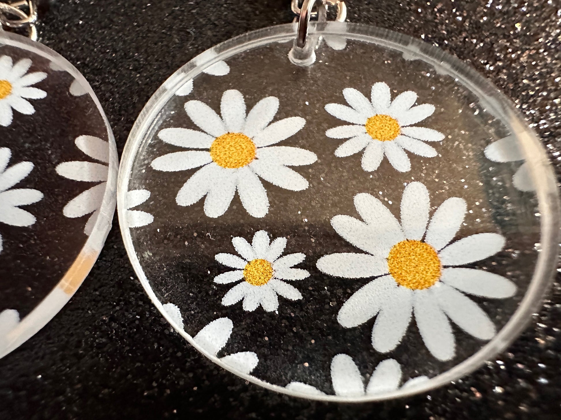 Daisy Earrings: Laser Cut Acrylic Flowers, Floral, Flowers, White Flowers, Bouquet, Plants, Summer, Valentines, Best Gifts for Her/Him/Them