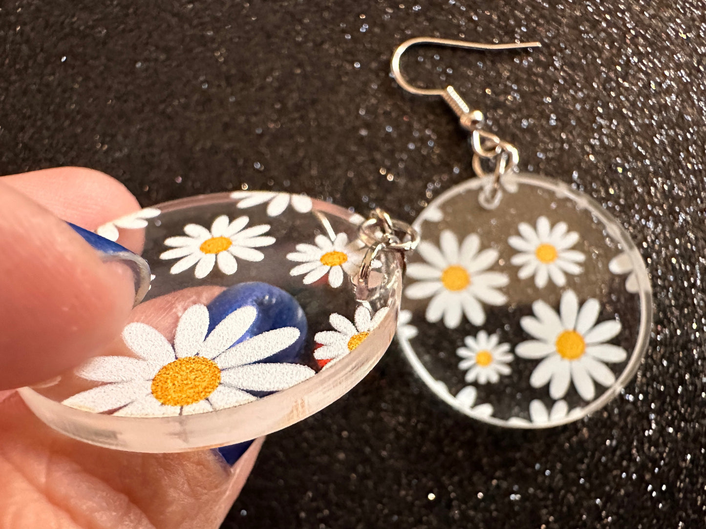 Daisy Earrings: Laser Cut Acrylic Flowers, Floral, Flowers, White Flowers, Bouquet, Plants, Summer, Valentines, Best Gifts for Her/Him/Them