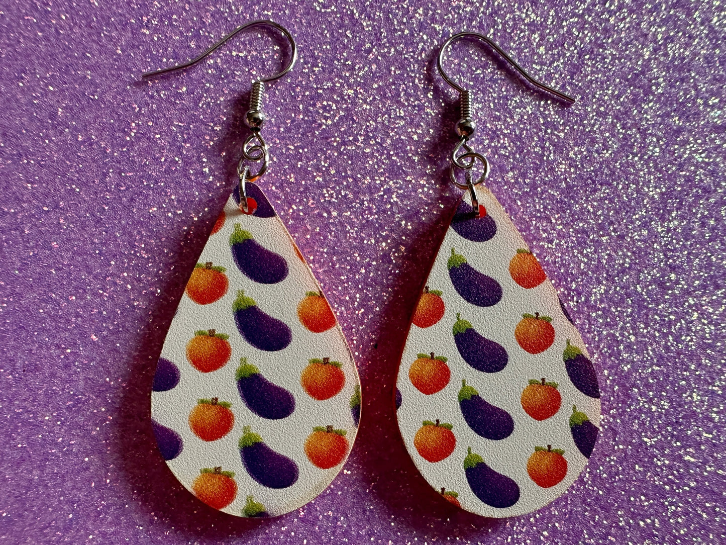 Eggplant & Peach Emoticon Earrings: Laser Cut Acrylic Emoji Earrings, Vegetable, Food, Naughty, Silly, Novelty, Best Gifts for Her/Him/Them
