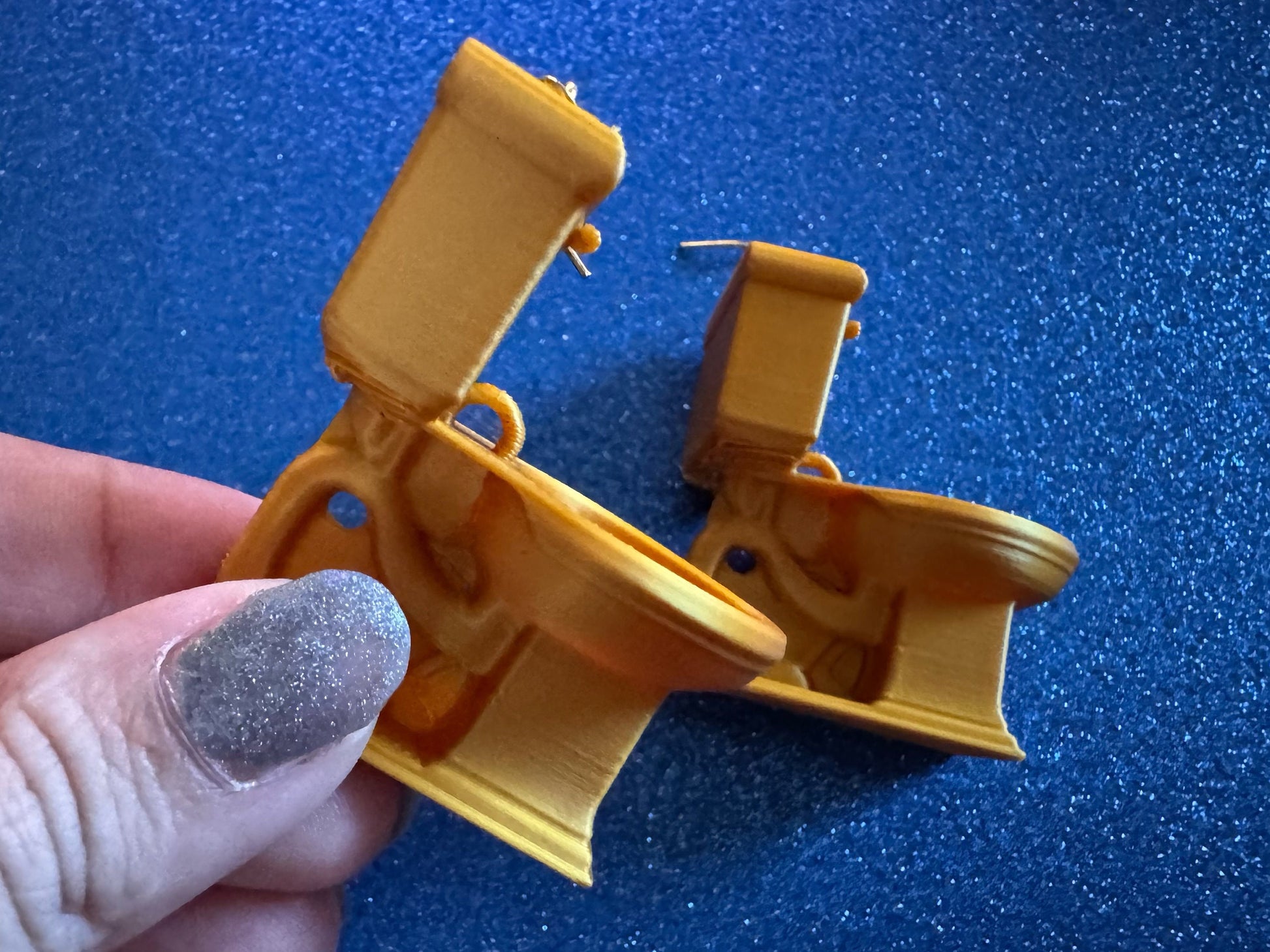 Gold 3D-Printed Toilet Earrings: Bathroom, Loo, Restroom, Water Closet WC, Novelty, Plumber, Porcelain Throne, Best Gifts for Her/Him/Them