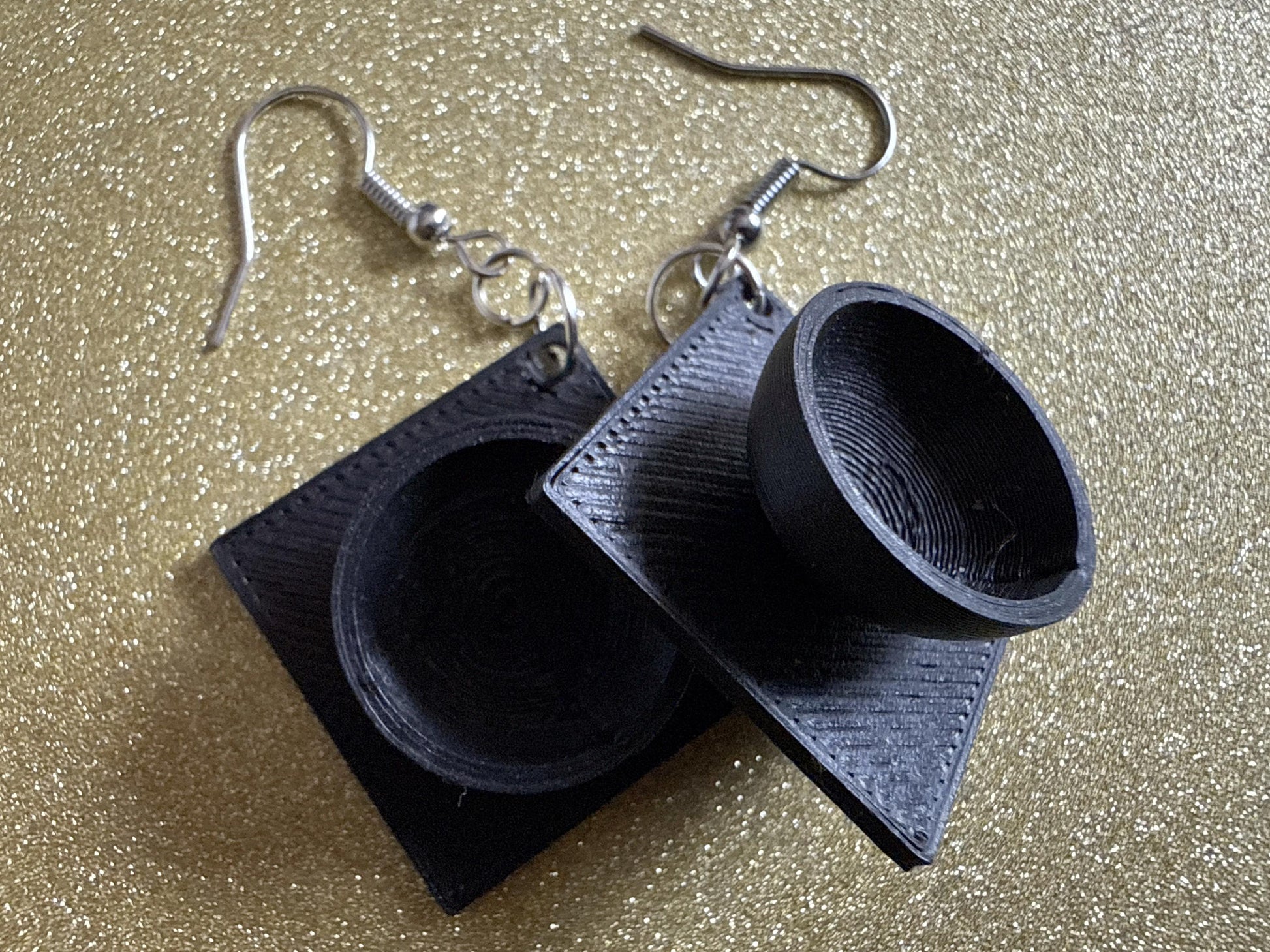 Graduation Hat Earrings: 3D Printed Earrings, Teacher, Student, Education, Graduate, High School, University, Best Gifts for Her/Him/Them