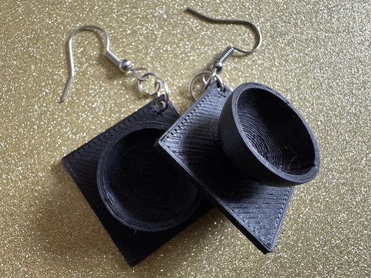 Graduation Hat Earrings: 3D Printed Earrings, Teacher, Student, Education, Graduate, High School, University, Best Gifts for Her/Him/Them