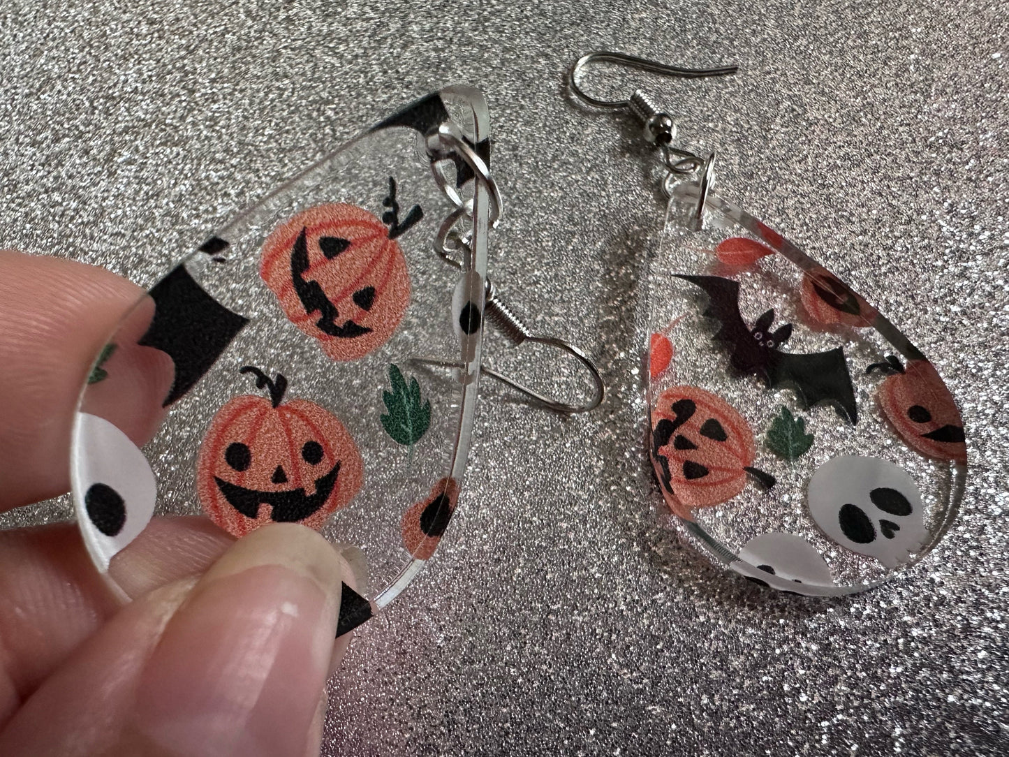 Halloween Earrings: Laser Cut Acrylic Pumpkins, Bats, Skulls, Skeletons, Fall Leaves, Spooky, Autumn, Spooky, Best Gifts for Her/Him/Them
