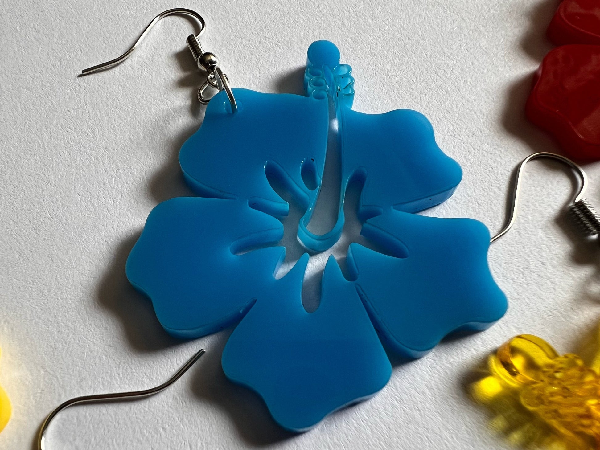 Hibiscus Earrings: Laser Cut Acrylic Flowers, Floral, Flowers, Hawaii, Summer Vibes, Best Gifts for Her/Him/Them