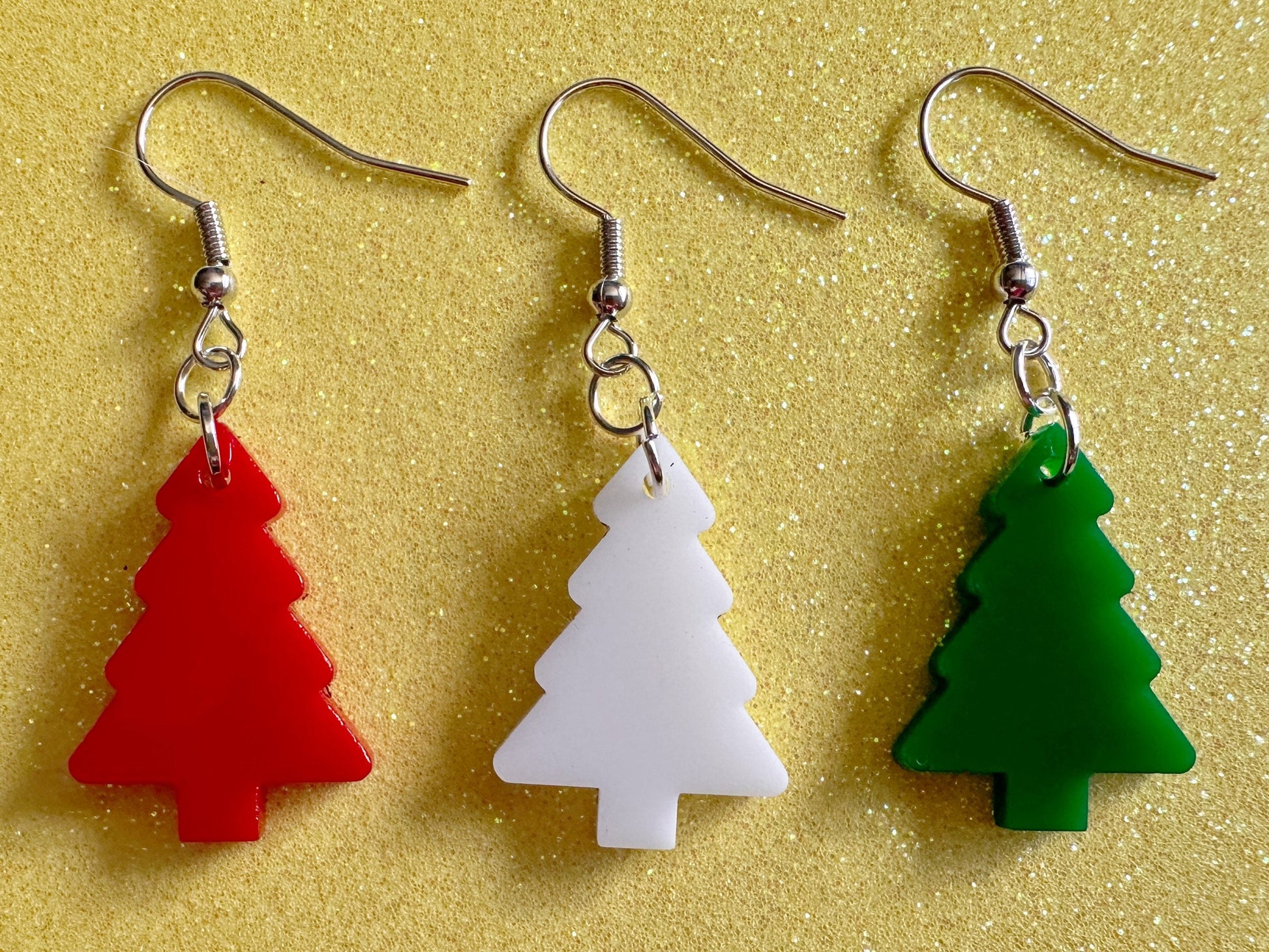 Laser Cut Acrylic Christmas Tree Earrings: Holiday Jewelry