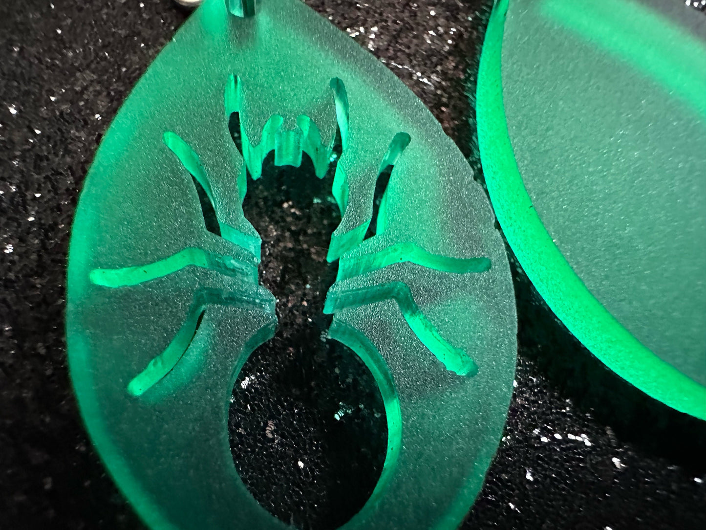 Leaf Ant Earrings: Laser Cut Acrylic Leaves, Tropical, Green Earrings, Bugs, Insects, Novelty, Plants, Best Gifts for Her/Him/Them