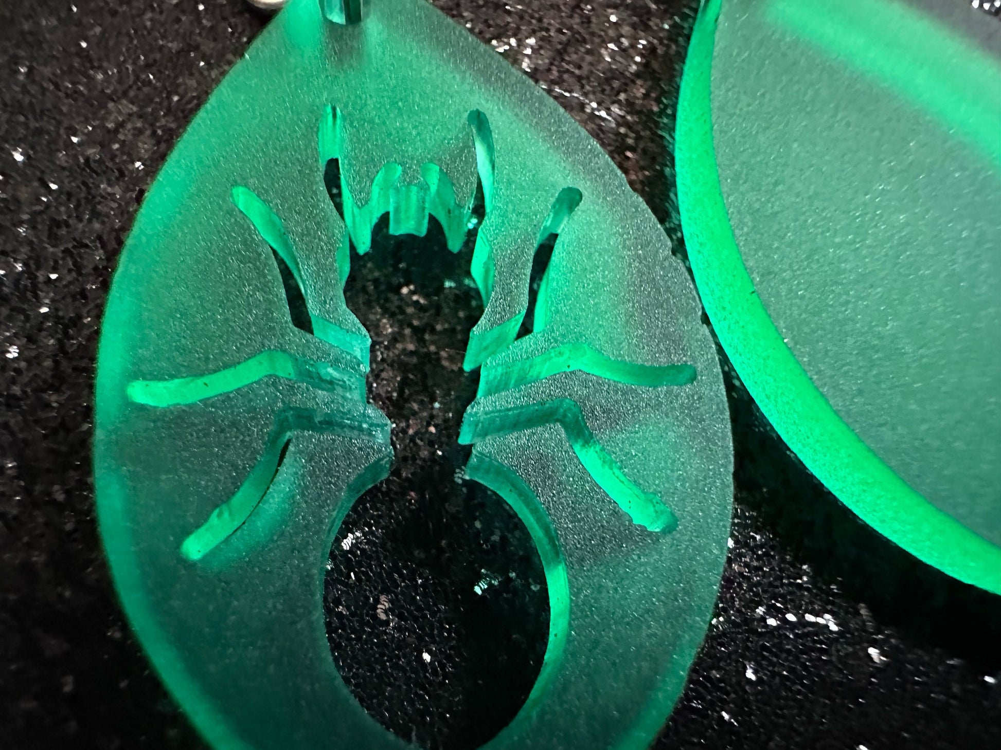 Leaf Ant Earrings: Laser Cut Acrylic Leaves, Tropical, Green Earrings, Bugs, Insects, Novelty, Plants, Best Gifts for Her/Him/Them