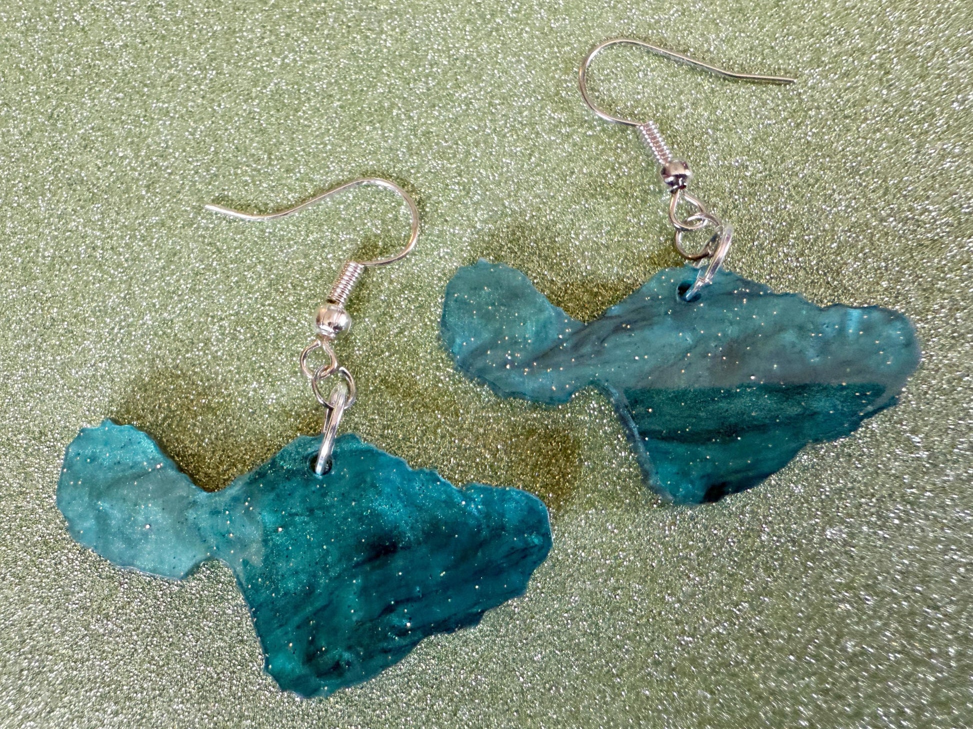 Maui Earrings: Laser Cut Acrylic Maui Earrings, Maui Strong, Lahaina Fire, Good Cause Earrings, Hawaii, Aloha, Best Gifts for Her/Him/Them