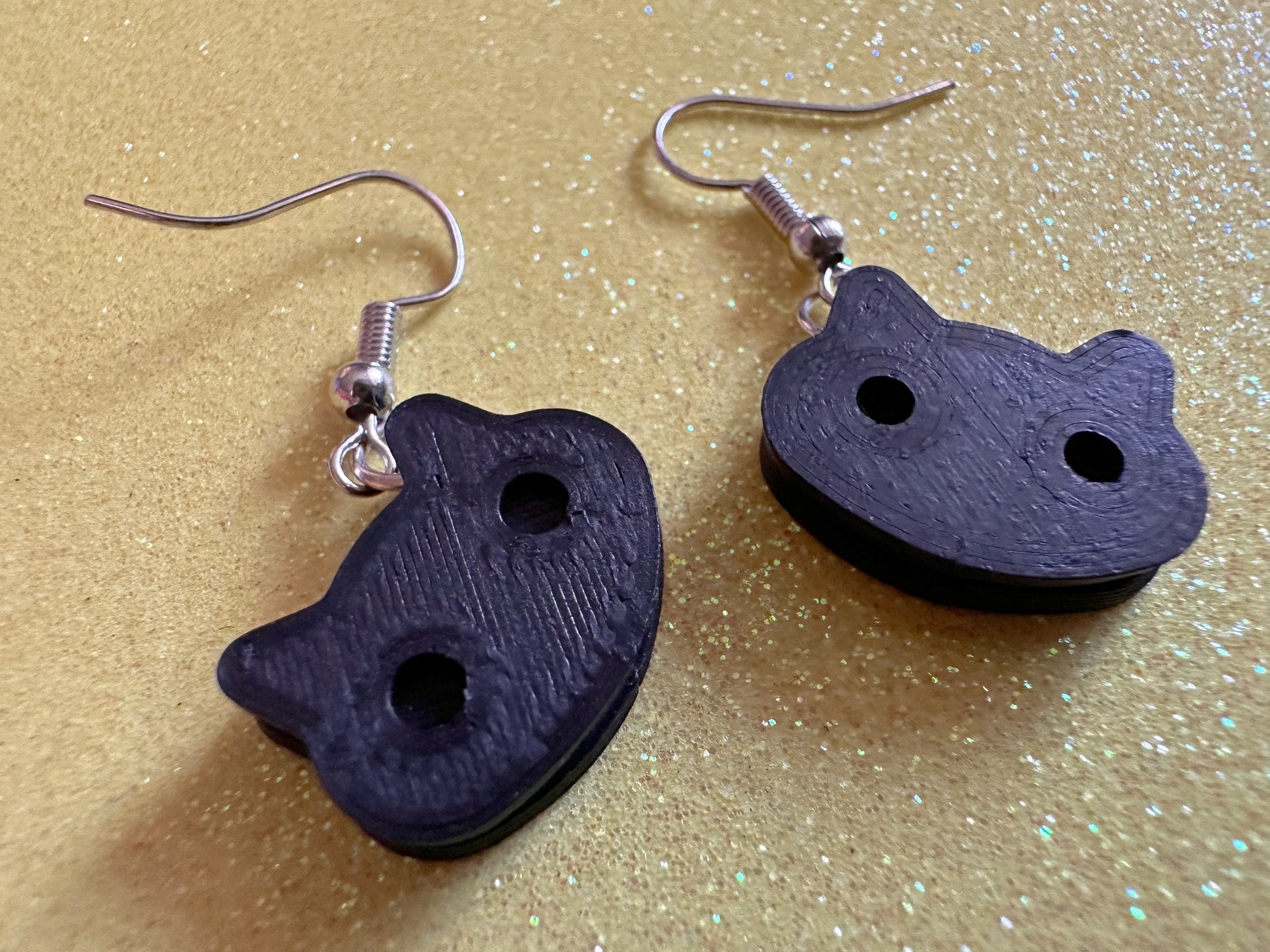 Minimalist Cat Earrings: 3D Printed Cats, Kitty, Kitten, Pussy Cat, Feline, Minimalism, Black Cat, White Cat, Best Gifts for Her/Him/Them