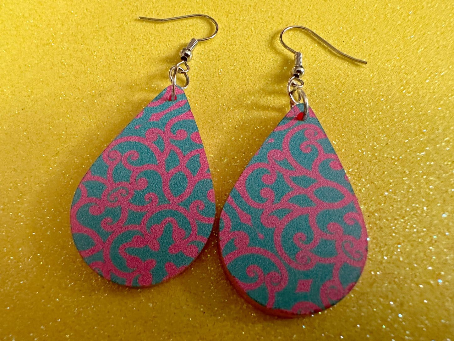 Optical Illusion Earrings: Laser Cut Acrylic Earrings, Art, Pink & Blue Earrings, Symmetrical Pattern, Unique,  Best Gifts for Her/Him/Them