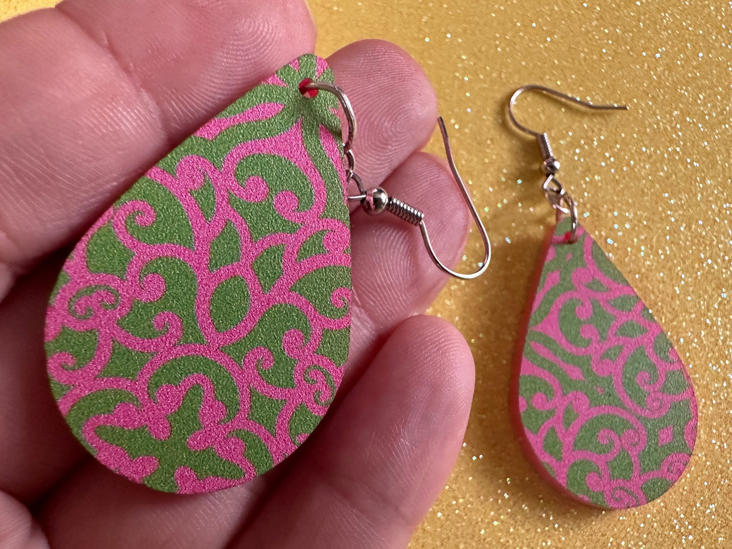 Optical Illusion Earrings: Laser Cut Acrylic Earrings, Art, Pink & Green Earrings, Symmetrical Pattern, Unique,  Best Gifts for Her/Him/Them