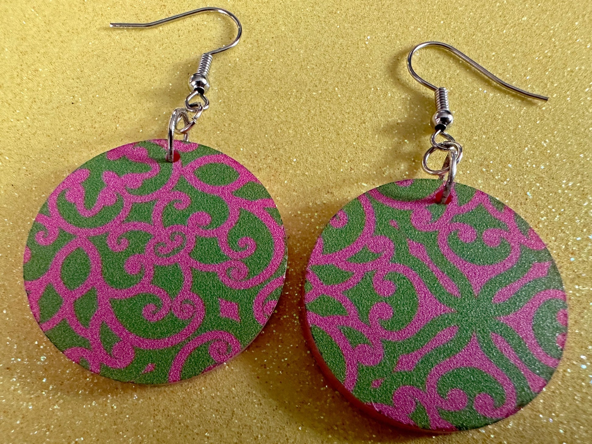 Optical Illusion Earrings: Laser Cut Acrylic Earrings, Art, Pink & Green Earrings, Symmetrical Pattern, Unique,  Best Gifts for Her/Him/Them