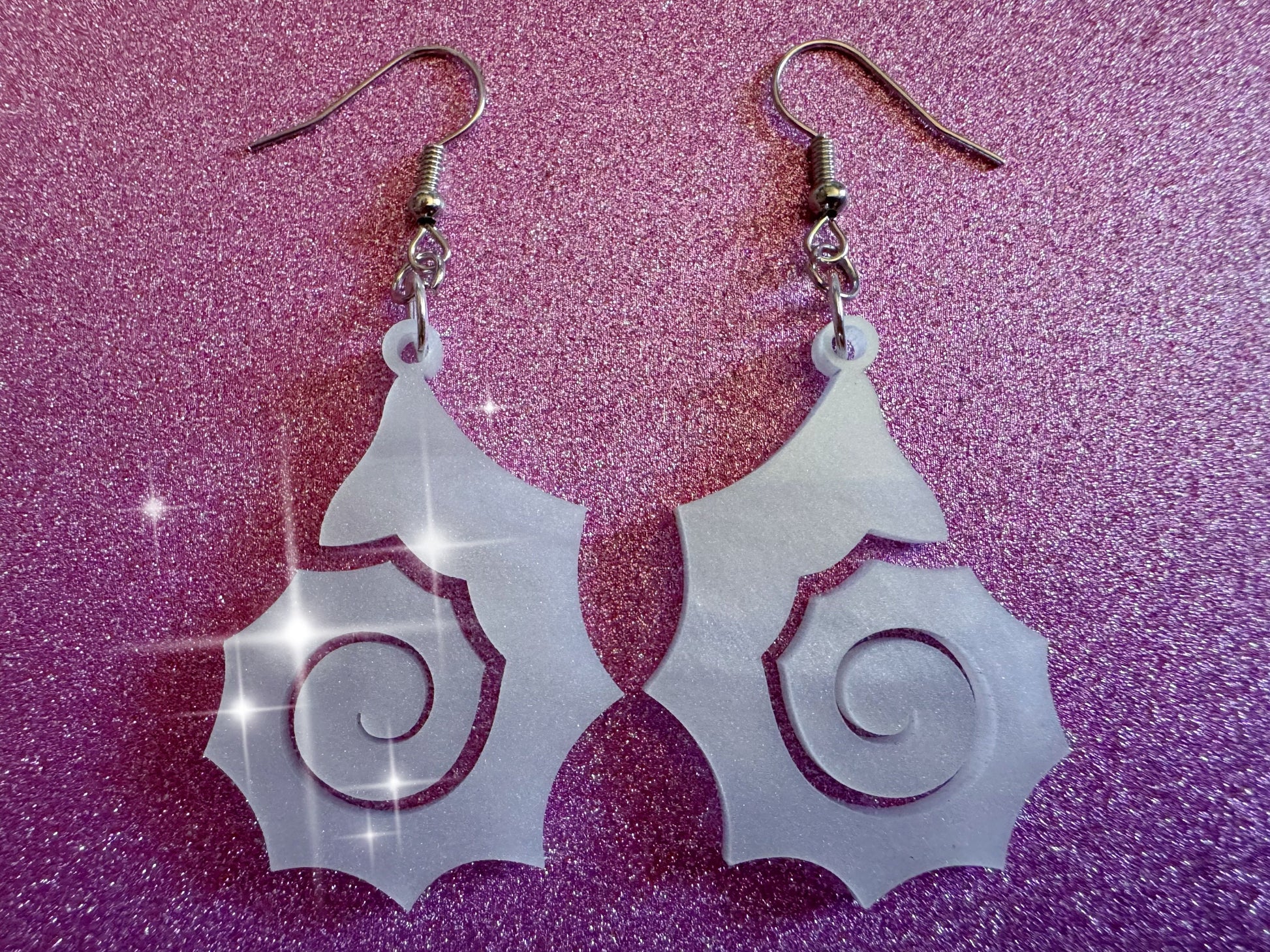Pearlescent Shell Earrings: Laser Cut Acrylic Shells, Ocean, Beach, Seashells, Pearl, Mollusks, Sea Creature, Best Gifts for Her/Him/Them