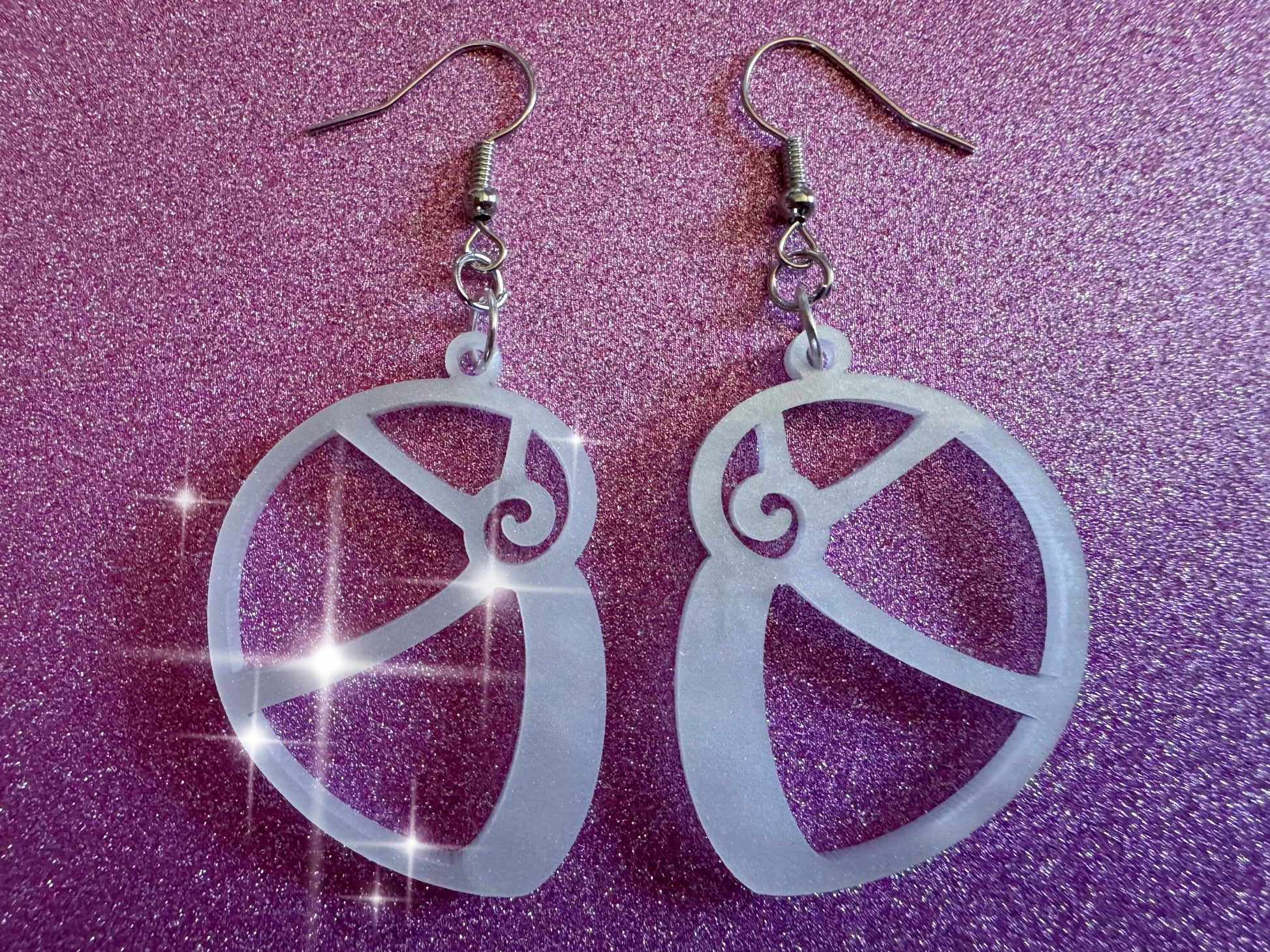 Pearlescent Shell Earrings: Laser Cut Acrylic Shells, Ocean, Beach, Seashells, Pearl, Mollusks, Sea Creature, Best Gifts for Her/Him/Them