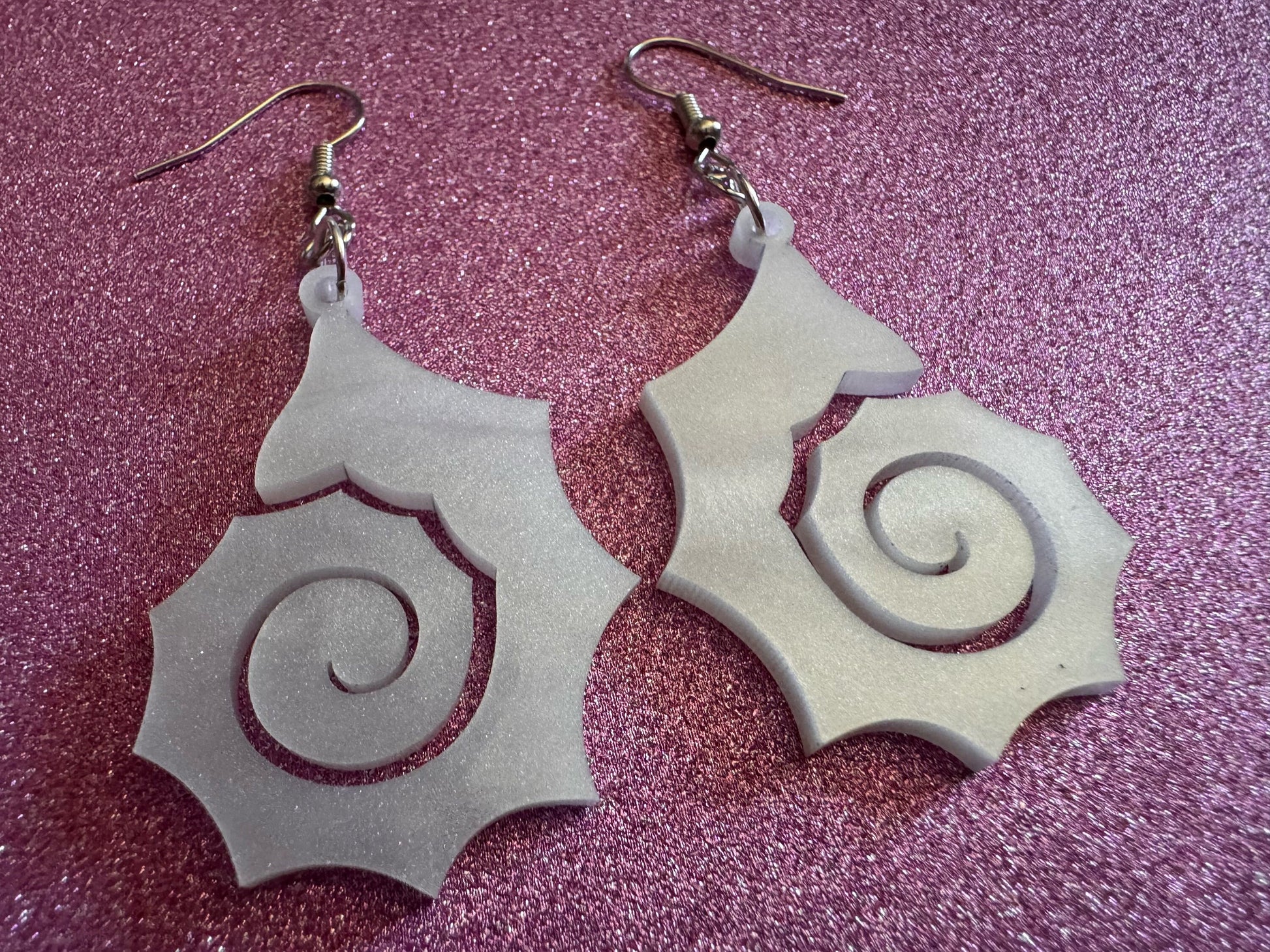 Pearlescent Shell Earrings: Laser Cut Acrylic Shells, Ocean, Beach, Seashells, Pearl, Mollusks, Sea Creature, Best Gifts for Her/Him/Them