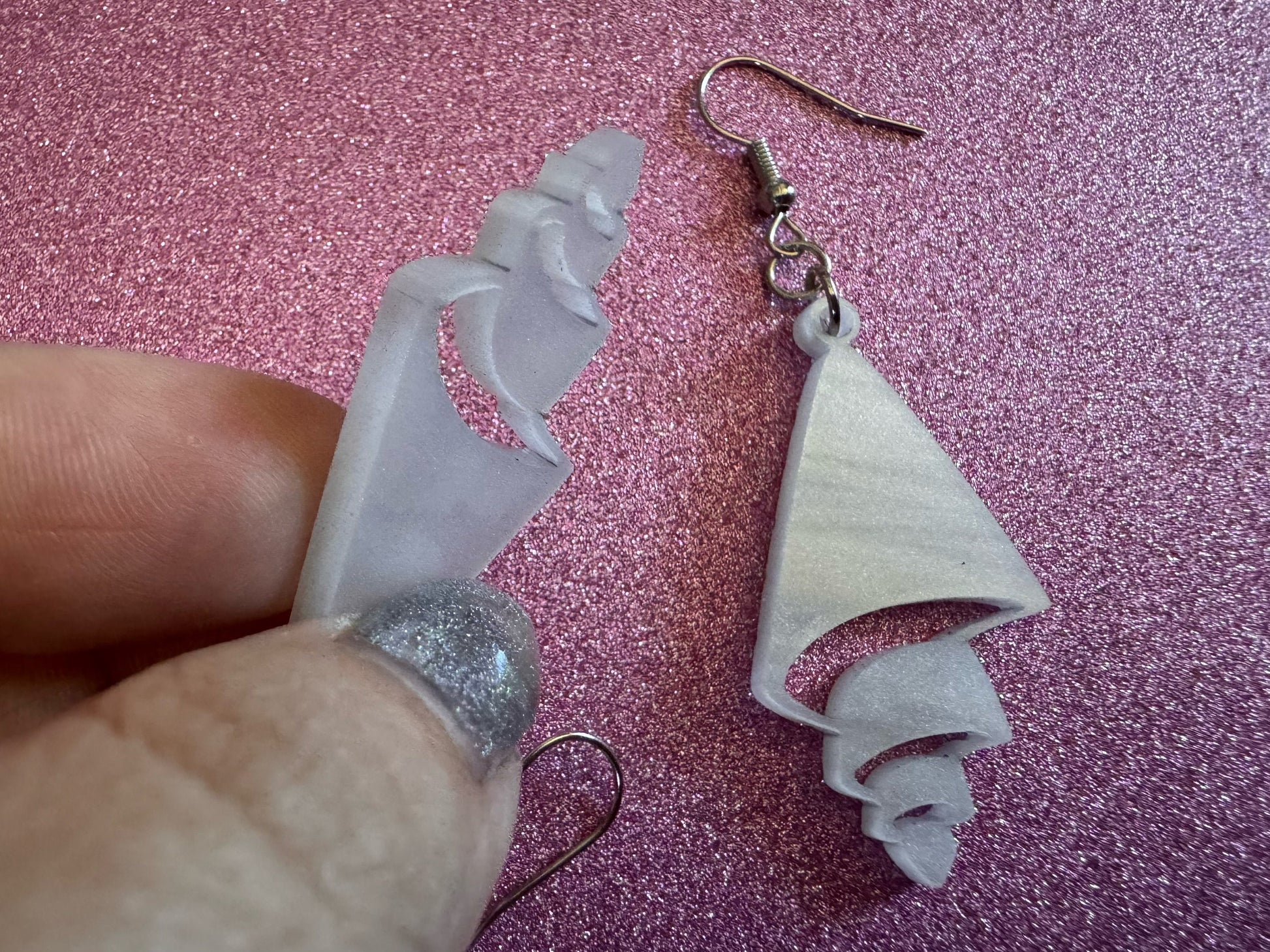 Pearlescent Shell Earrings: Laser Cut Acrylic Shells, Ocean, Beach, Seashells, Pearl, Mollusks, Sea Creature, Best Gifts for Her/Him/Them