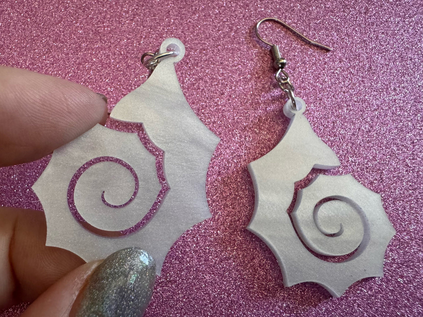 Pearlescent Shell Earrings: Laser Cut Acrylic Shells, Ocean, Beach, Seashells, Pearl, Mollusks, Sea Creature, Best Gifts for Her/Him/Them