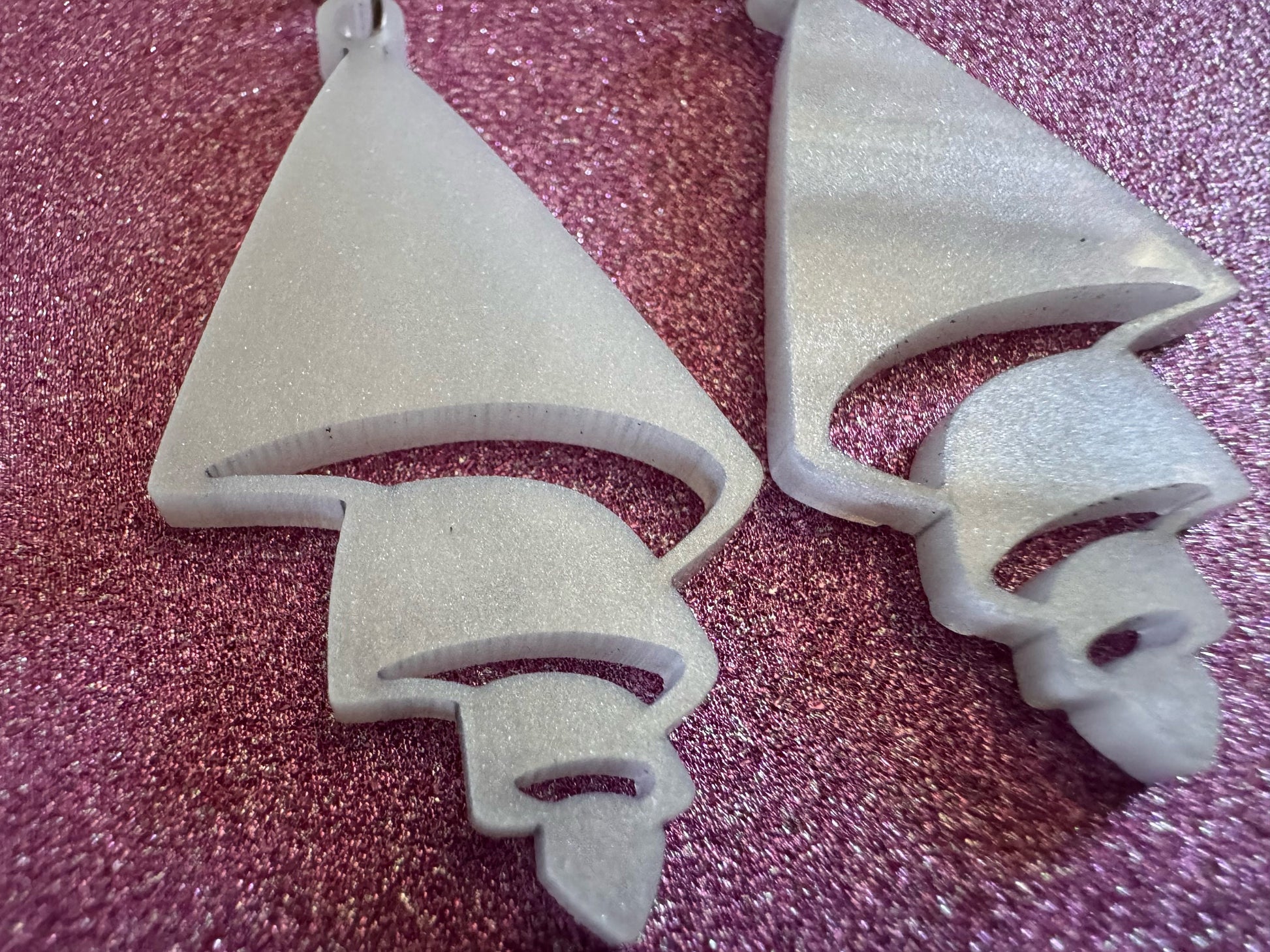 Pearlescent Shell Earrings: Laser Cut Acrylic Shells, Ocean, Beach, Seashells, Pearl, Mollusks, Sea Creature, Best Gifts for Her/Him/Them