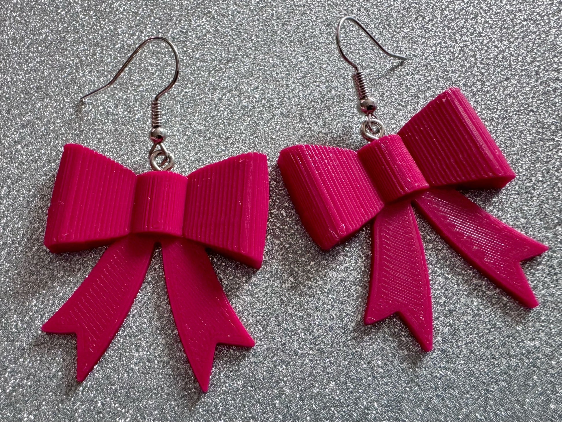 Red Bows: Laser Cut Acrylic Christmas Bows, Presents, Gifts, Xmas, X-mas, Birthday, Special, Best Gifts for Her/Him/Them