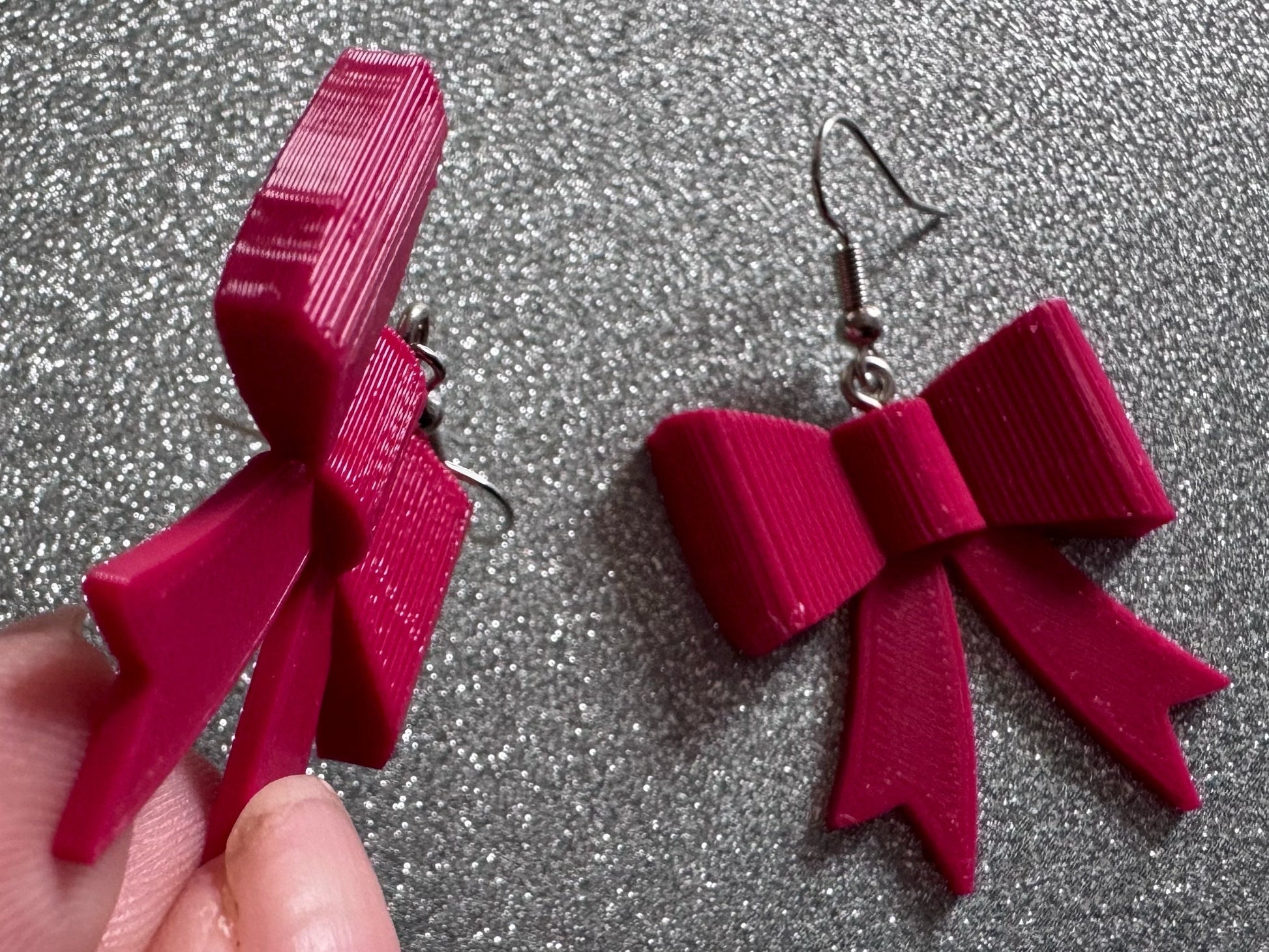 Red Bows: Laser Cut Acrylic Christmas Bows, Presents, Gifts, Xmas, X-mas, Birthday, Special, Best Gifts for Her/Him/Them